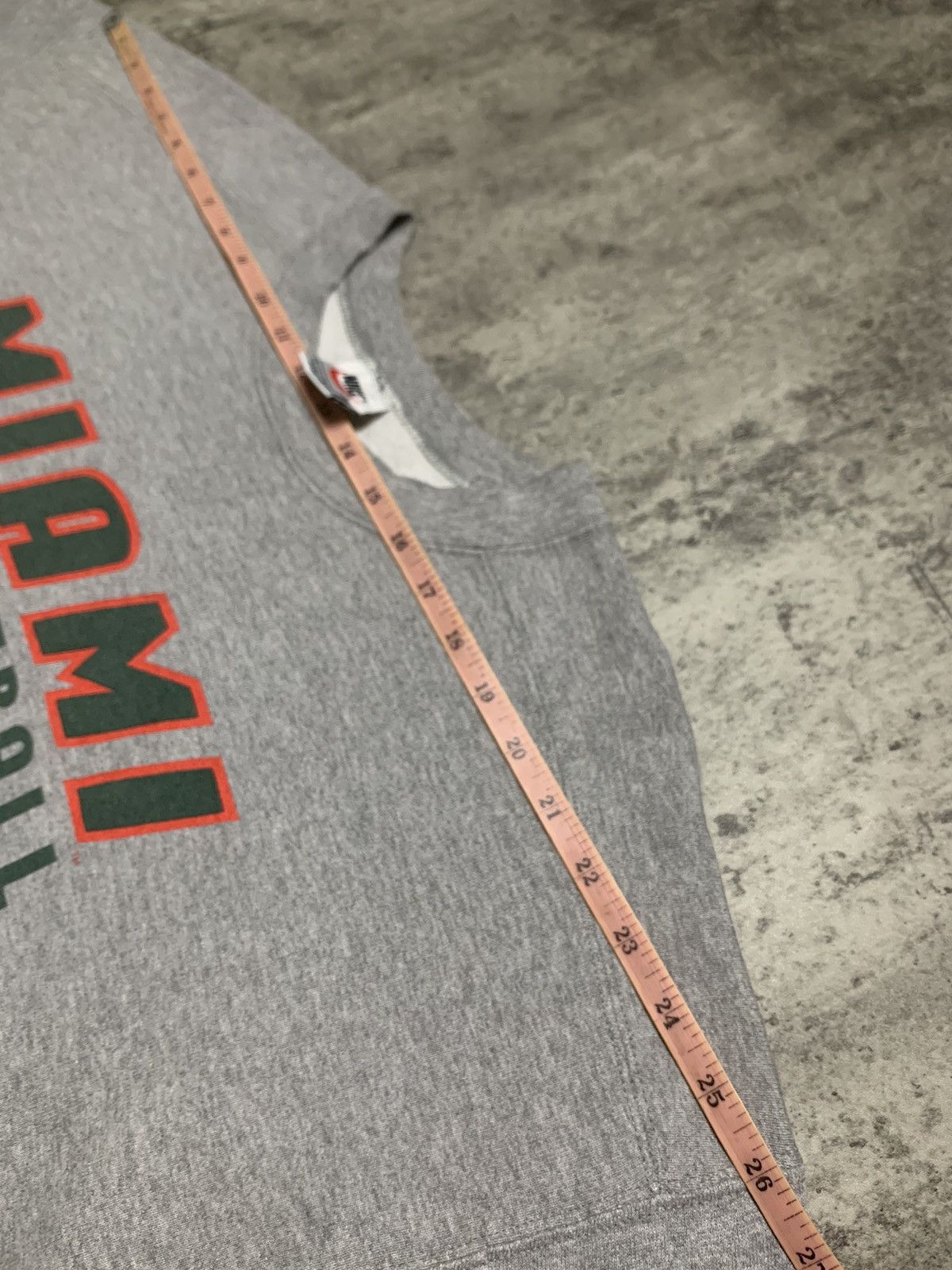 Nike Vintage 90’s Nike Miami Football Crewneck Sweatshirt Size US M / EU 48-50 / 2 - 9 Thumbnail