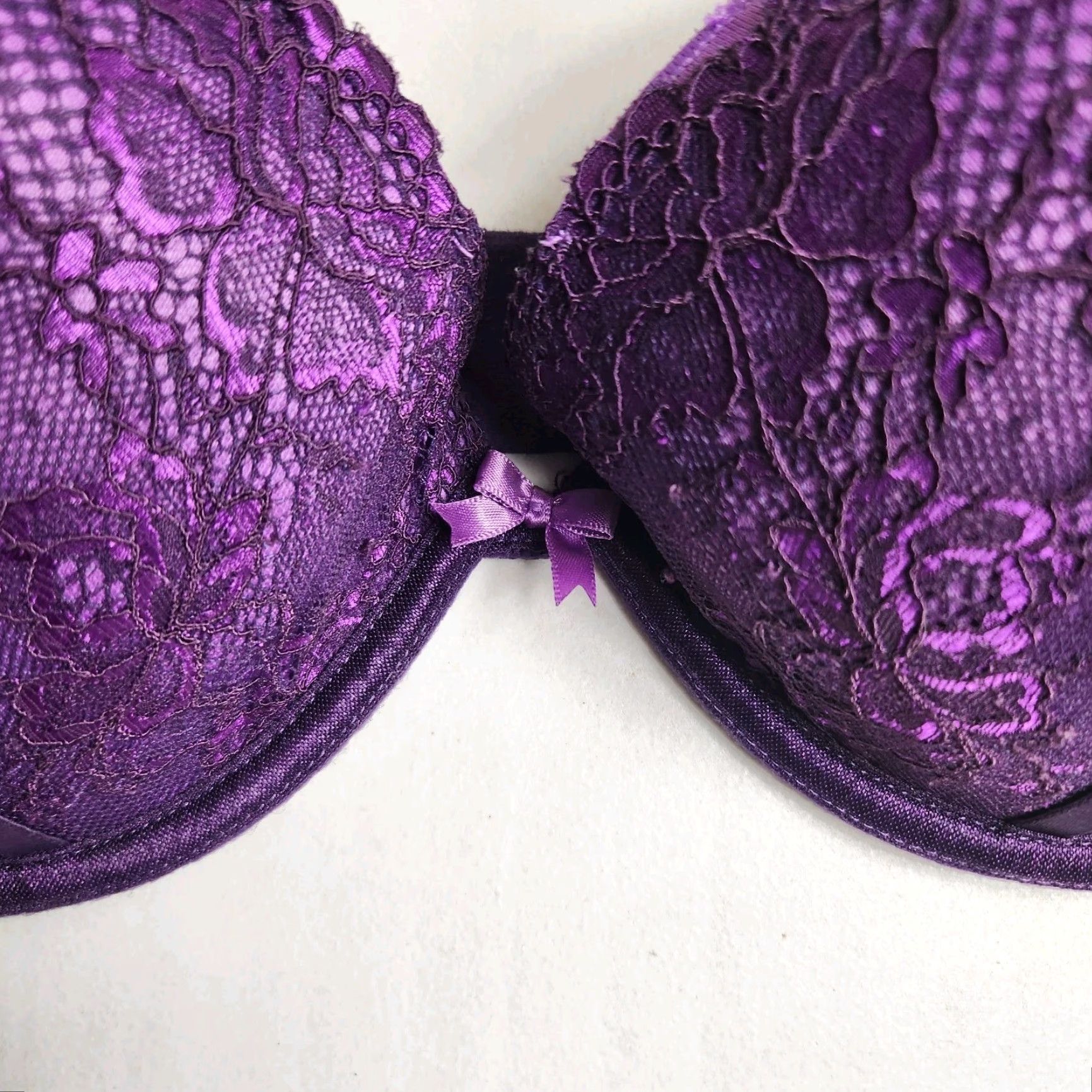 Vintage Adore Me Bra |32DD| Plum Purple Lace Push Up Balconette Bra Womens 32DD Purple Lace Back Closure Adjustable Strap Removable Pads Size ONE SIZE - 2 Thumbnail