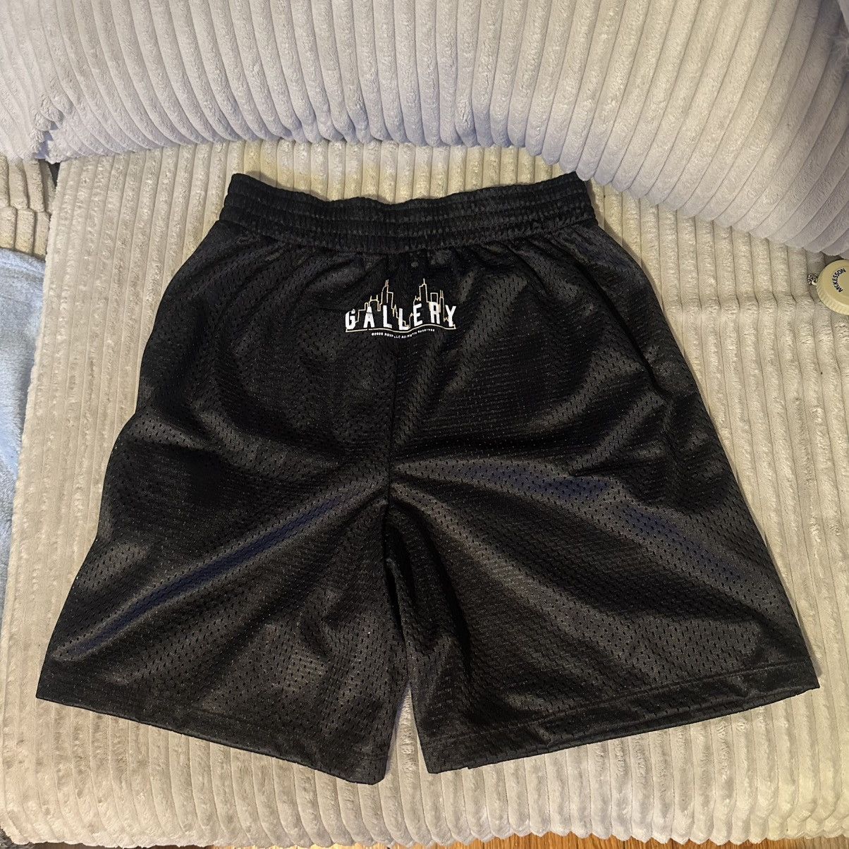 Rsvp Gallery RARE RSVP Gallery Chicago Modelo Beer Mesh Basketball Shorts Size US 30 / EU 46 - 4 Thumbnail