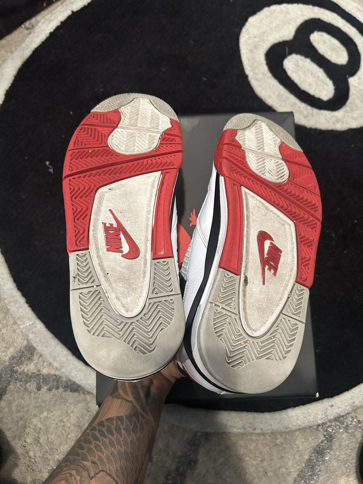 Jordan Brand Air Jordan 4 Retro ‘Fire Red’ Size US 8 / EU 41 - 4 Thumbnail