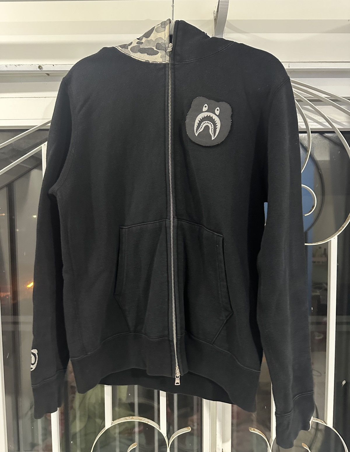 Bape BAPE x Medicom Toy Shark Bear Full Zip Hoodie M Size US M / EU 48-50 / 2 - 1 Thumbnail