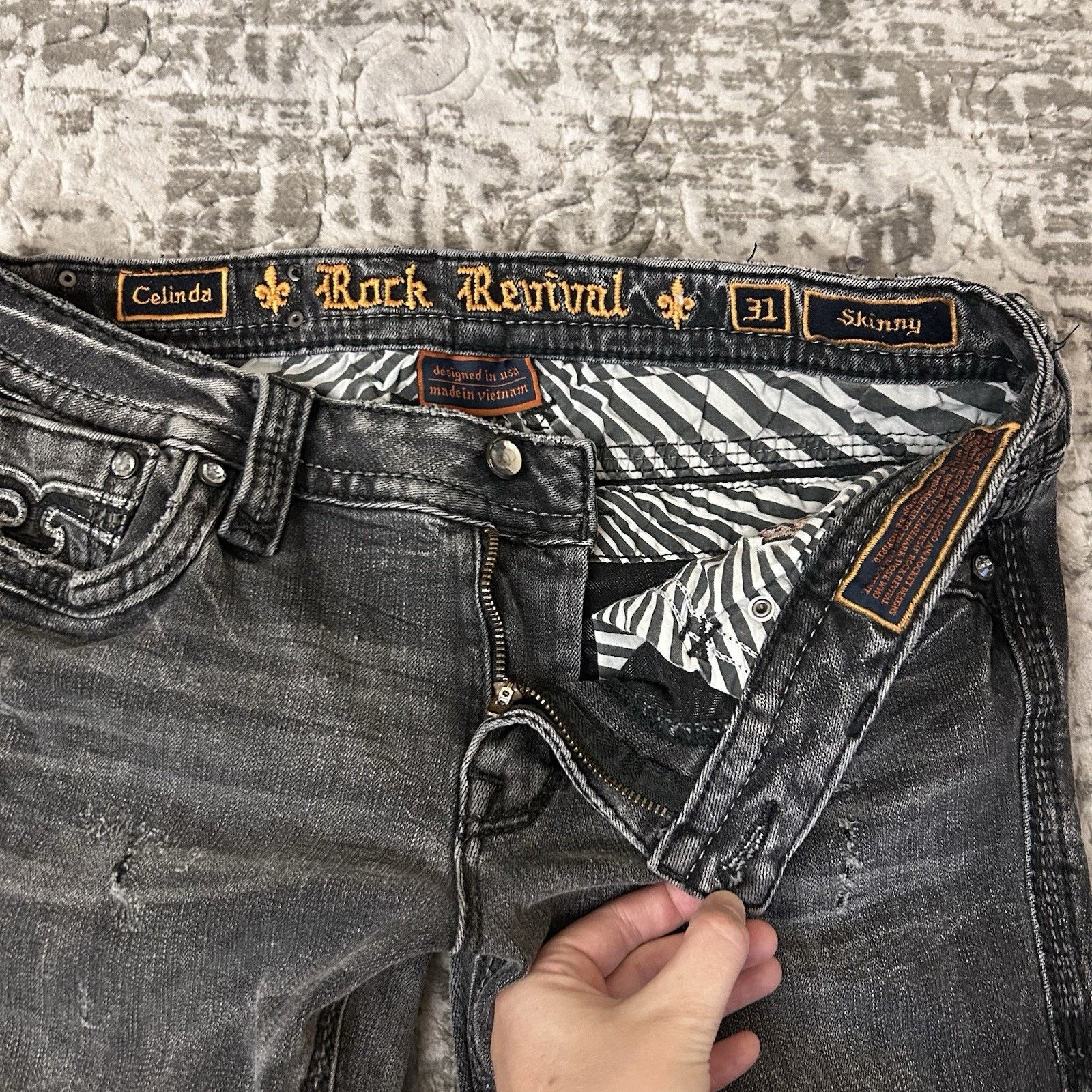 Rock Revival Rock Revival Celinda Skinny Low Rise Black Denim Sz 31 Size 31" - 4 Thumbnail