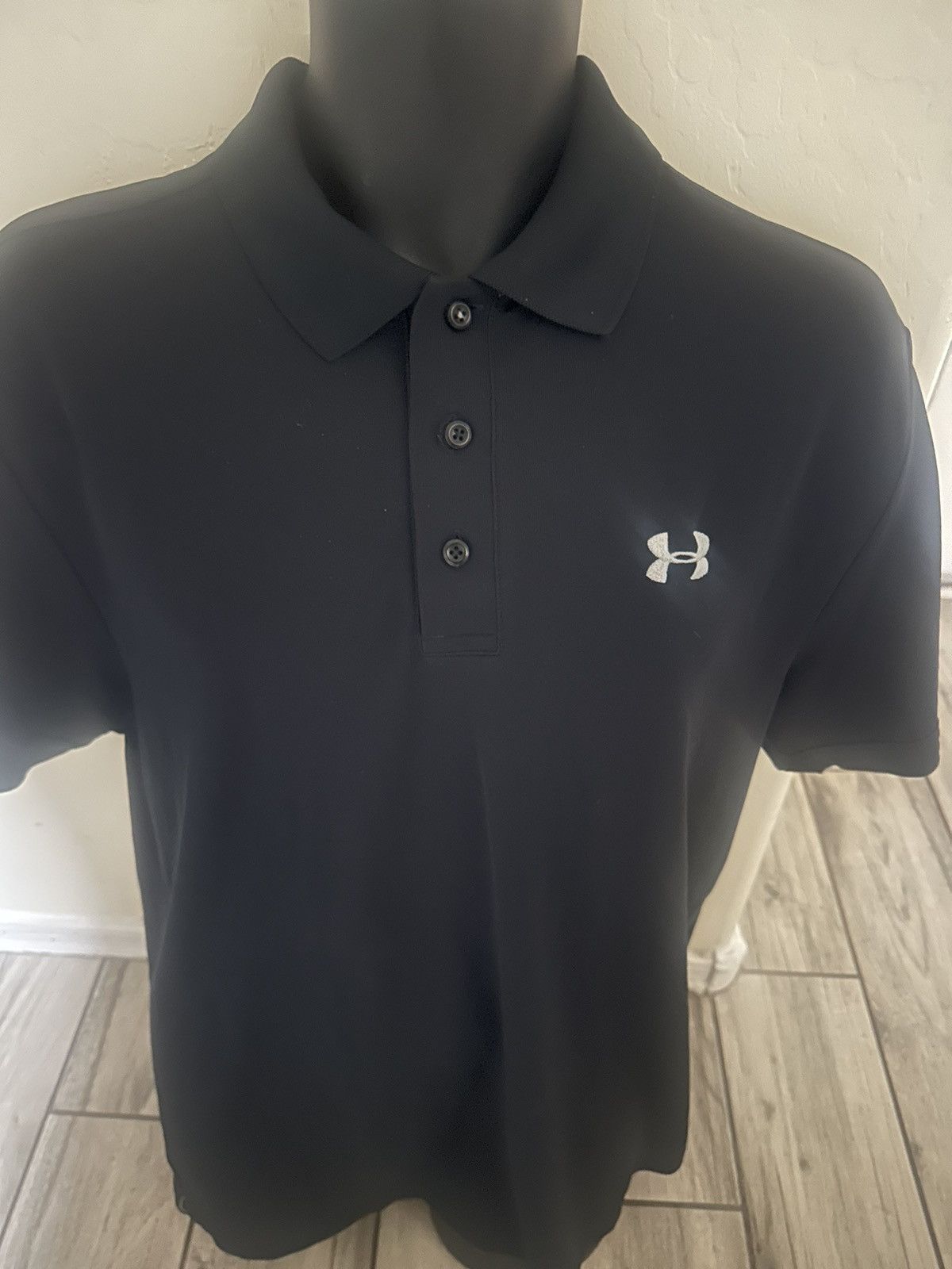 Under Armour Men’s used size L large golf black polo shirt UA Size US L / EU 52-54 / 3 - 1 Thumbnail