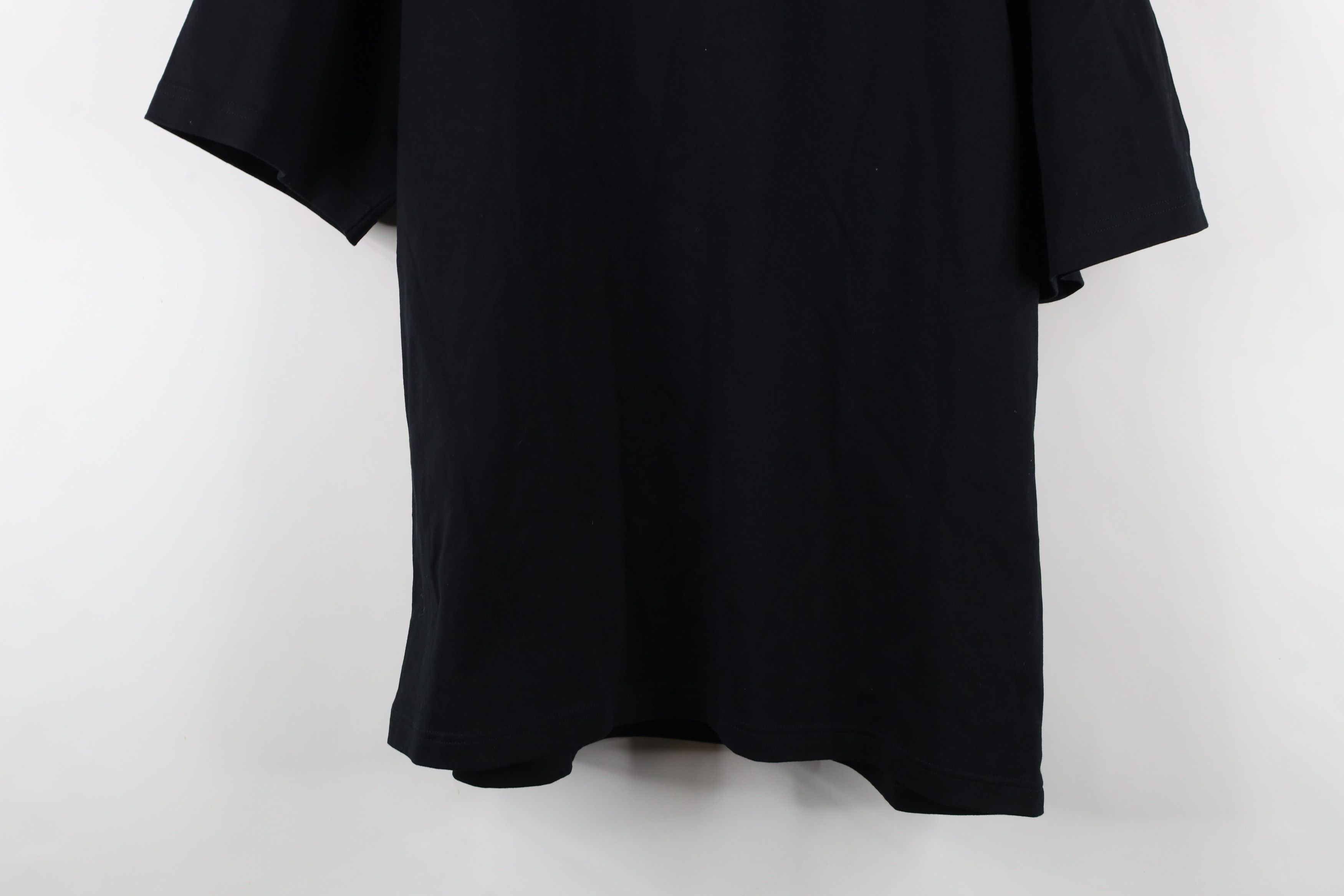 Uniqlo × Vintage New Uniqlo x Star Wars The Empire Strikes Back T-Shirt Size US XL / EU 56 / 4 - 12 Thumbnail
