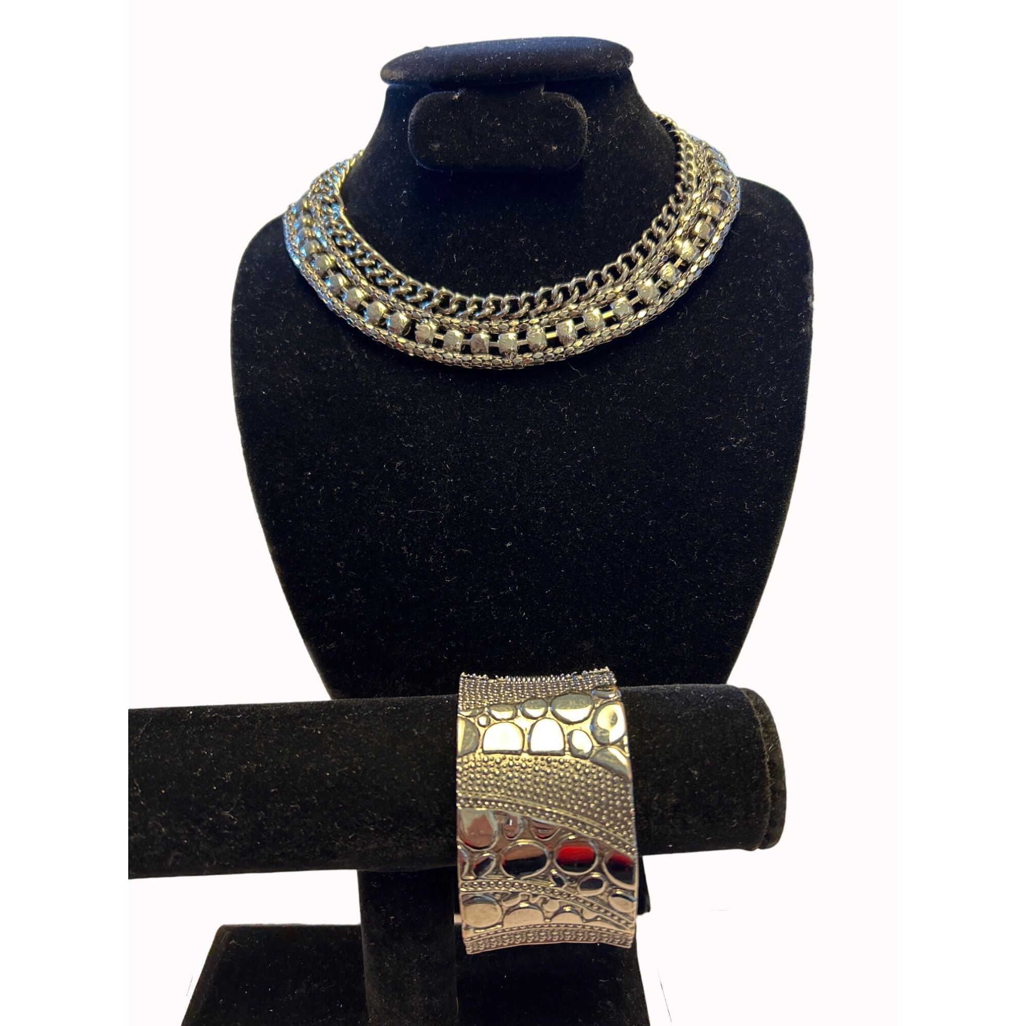 Other Gunmetal gray thick choker necklace & Bangle Braclet SKU 00 Size ONE SIZE - 1 Thumbnail