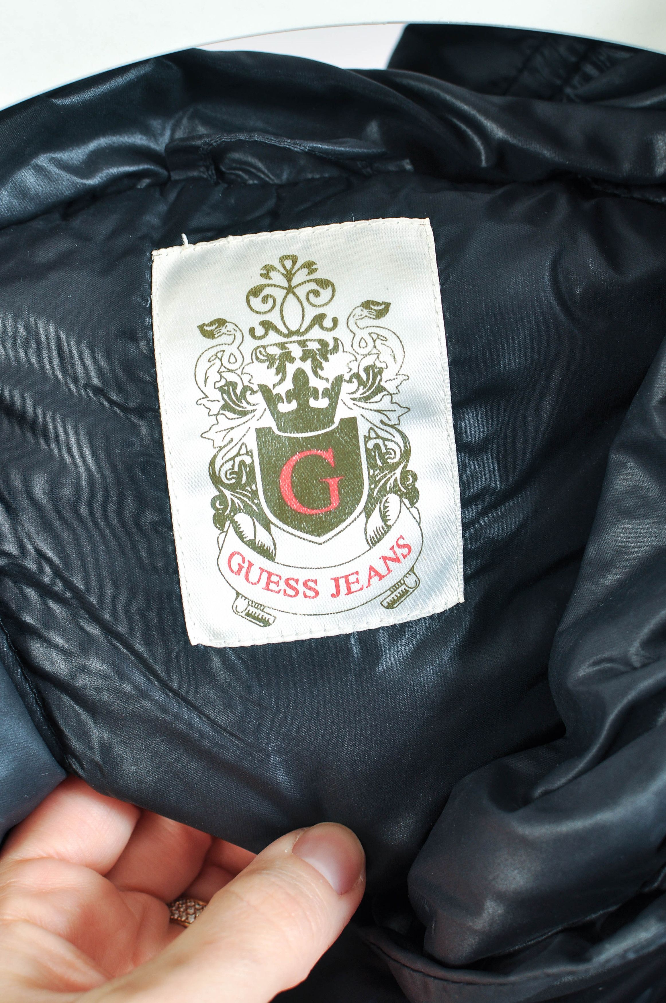 Guess Vintage 00s Guess Down Puffer Jacket Size M / US 6-8 / IT 42-44 - 5 Thumbnail