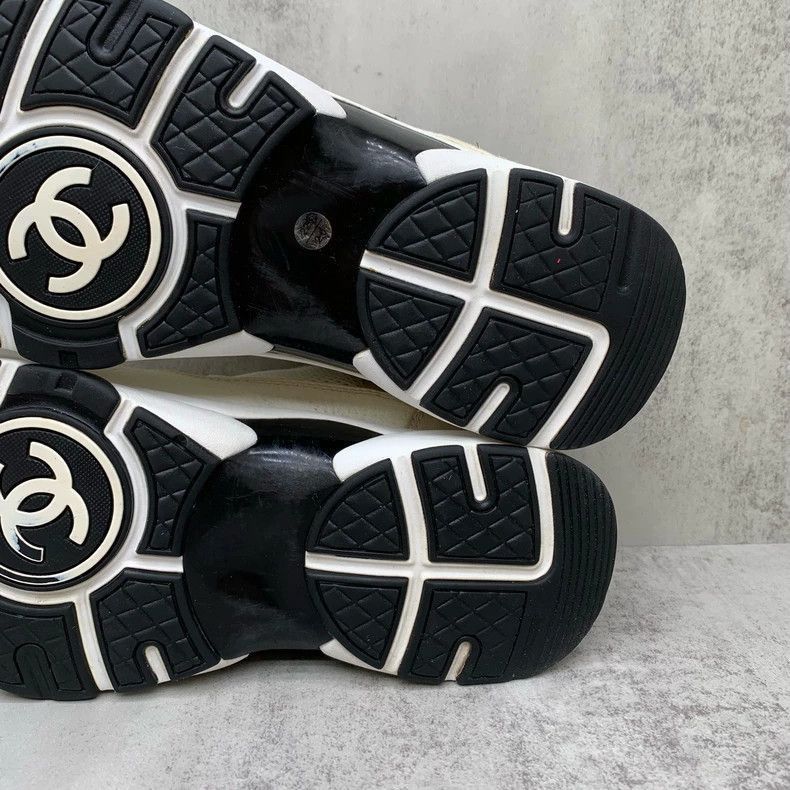 Chanel Chanel Black and White Panda Sneakers -2505 Size US 6.5 / IT 36.5 - 9 Thumbnail