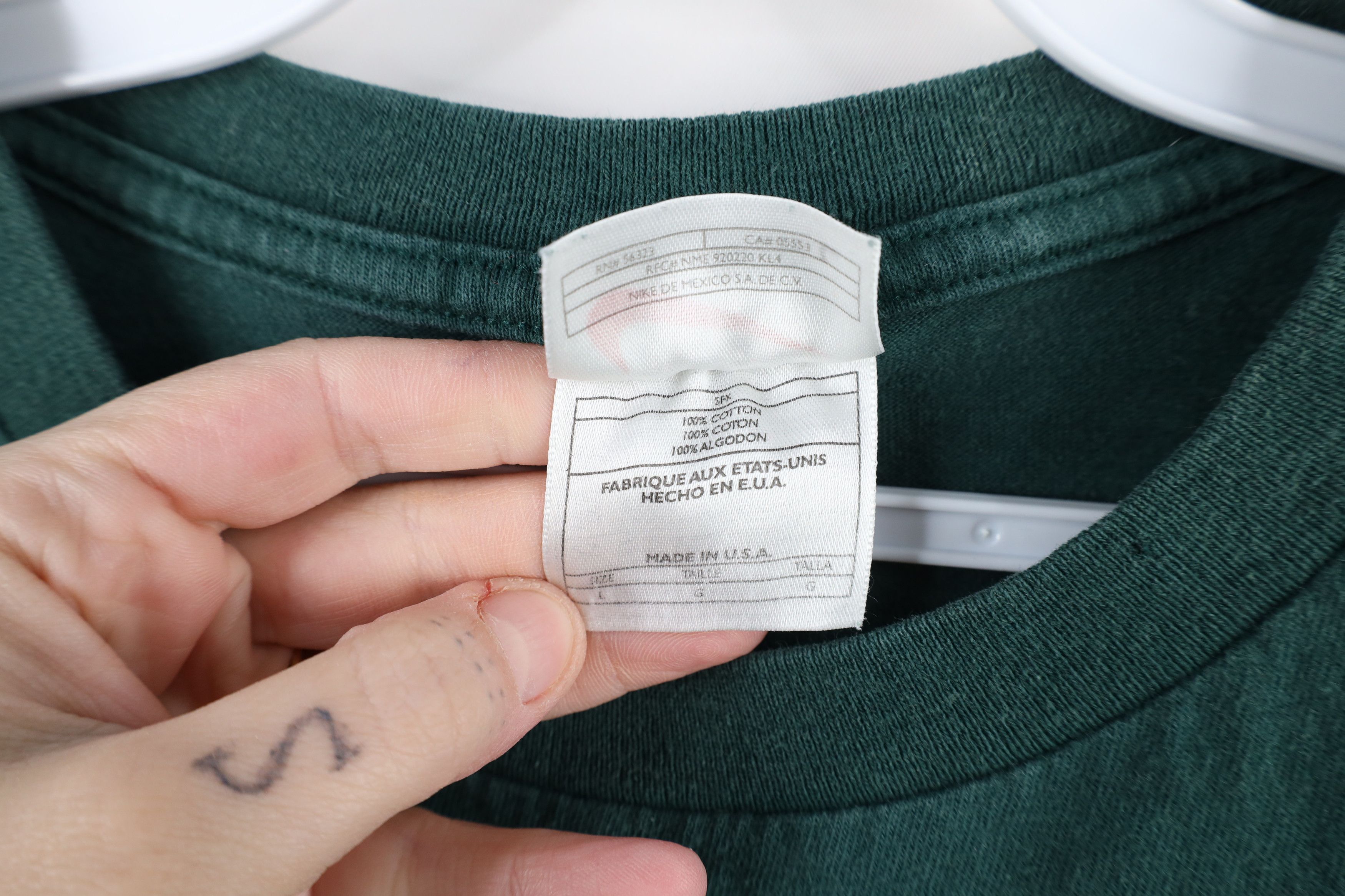 Nike × Vintage Vintage 90s Nike Travis Scott Mini Swoosh T-Shirt Green USA Size US L / EU 52-54 / 3 - 8 Thumbnail