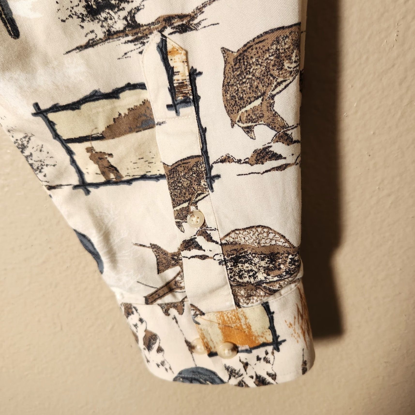 Vintage Natural Issue Fly Fishing Printed Button-Down Long Sleeve Cotton Shirt XL Men Beige Casual Shirts Mens Size US XL / EU 56 / 4 - 7 Thumbnail