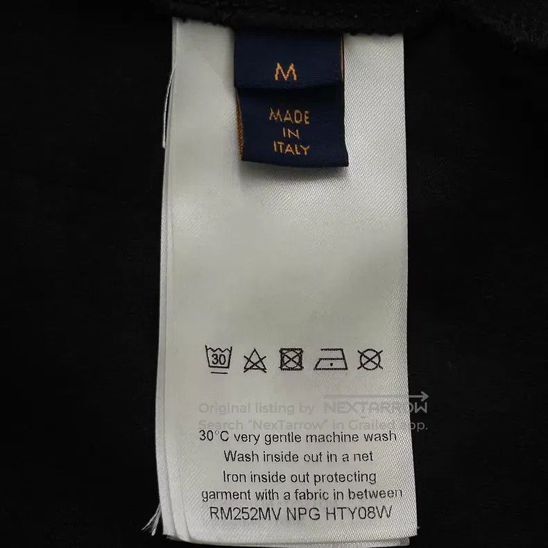 Louis Vuitton Louis Vuitton Black and purple gradient zebra short sleeve Size US M / EU 48-50 / 2 - 4 Thumbnail