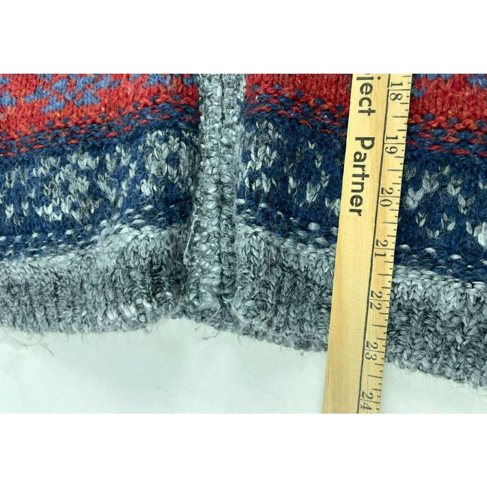 Vintage Tangents Sweater Women's S Gray Blue Red Fair Isle Full Zip Cardigan Wool Blend Size S / US 4 / IT 40 - 5 Thumbnail
