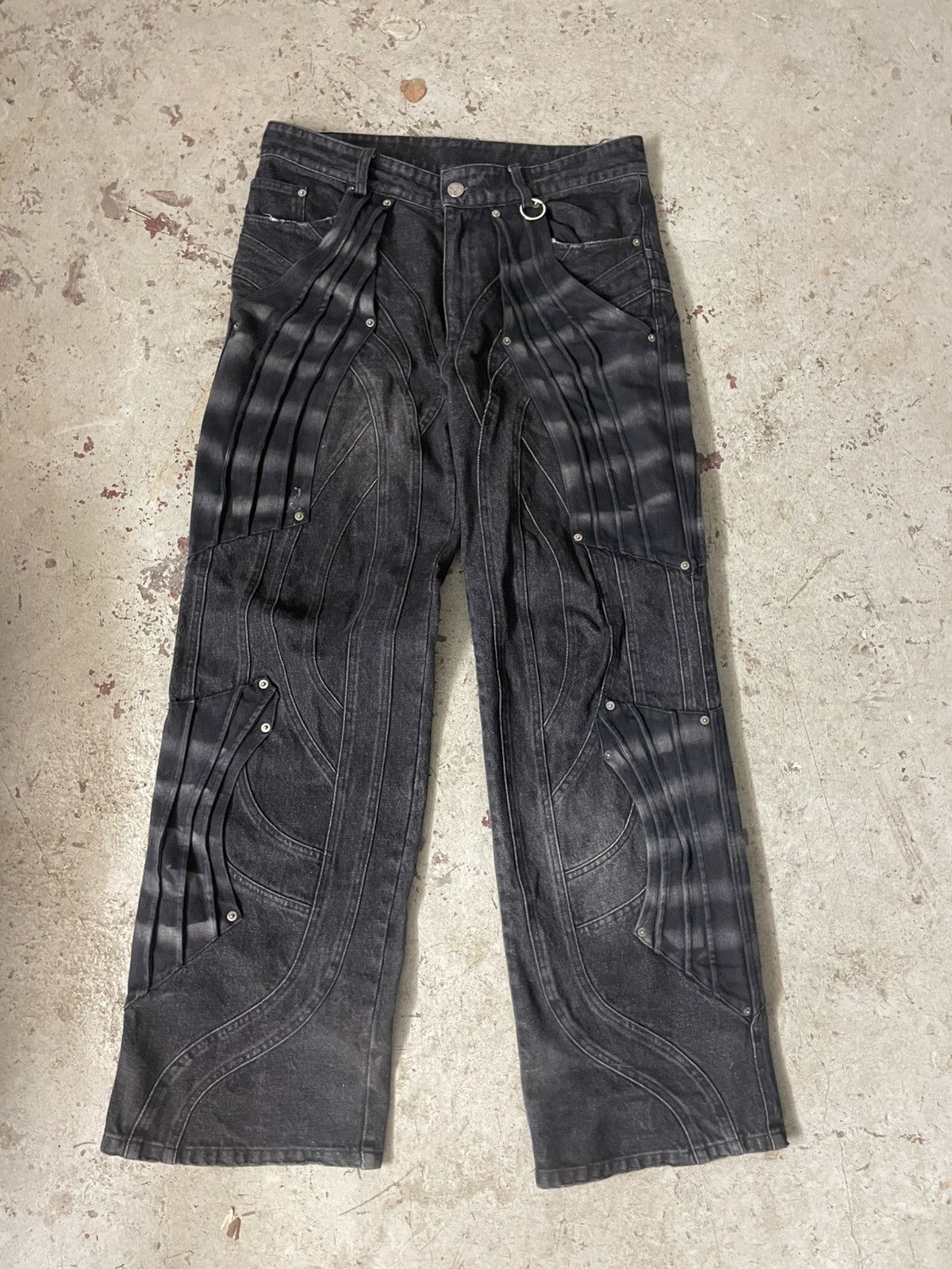 badson.us | LIMESTONE 'OXYGEN' PADDED CANVAS PANTS | Instagram
