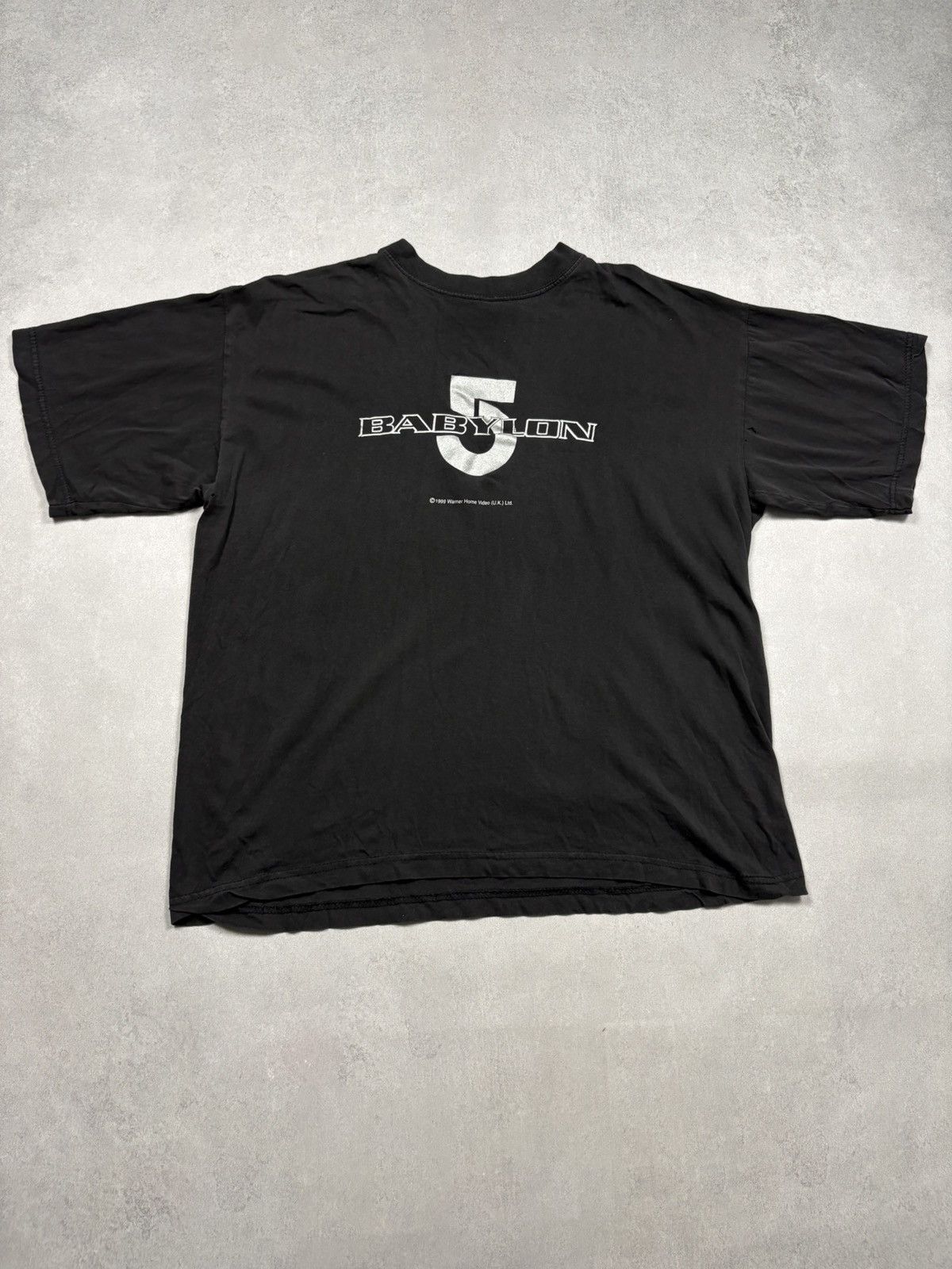 Vintage Vintage 1999 Babylon 5 Warner Home Video T-Shirt Black L 90s Size US L / EU 52-54 / 3 - 1 Thumbnail