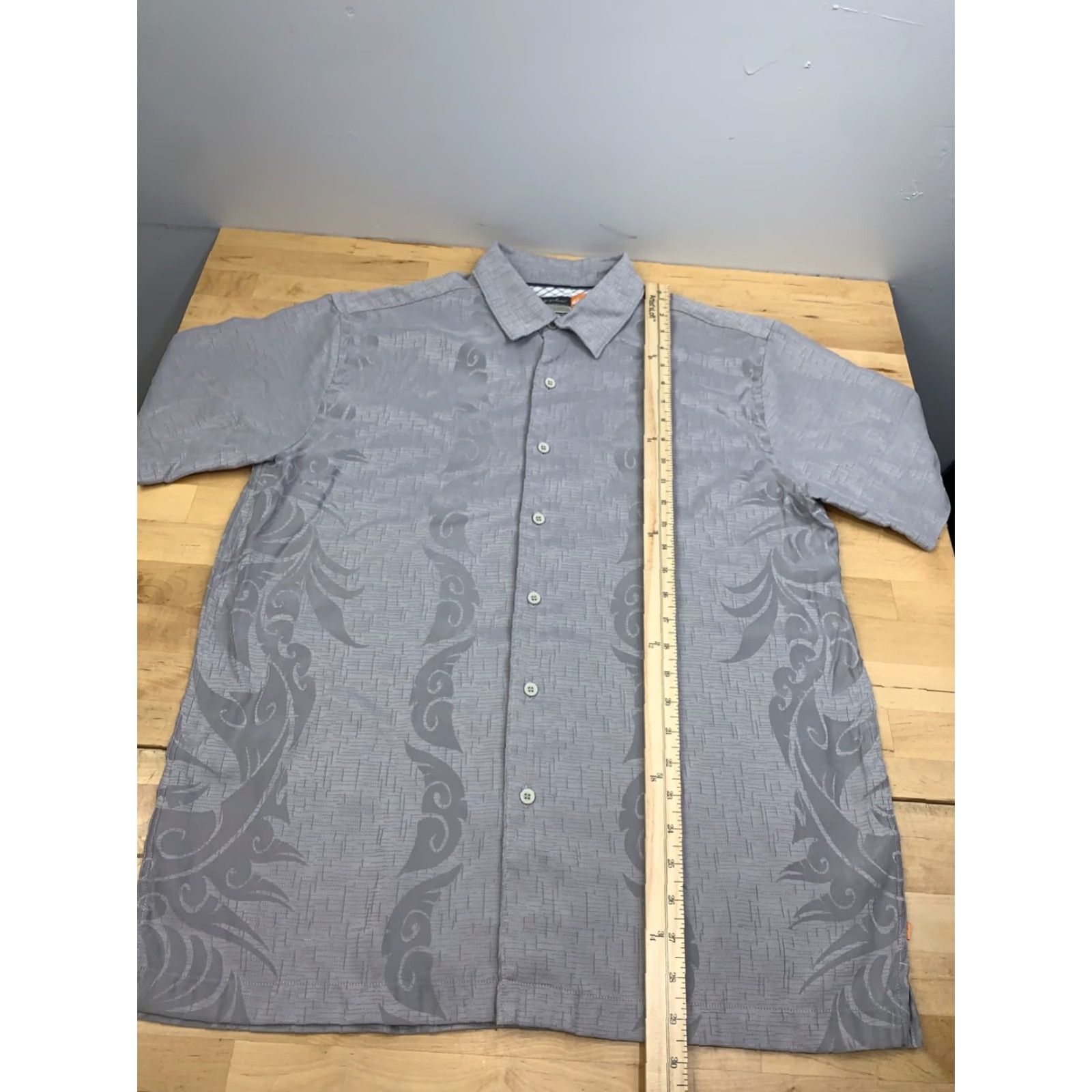 Quiksilver Quiksilver Shirt Mens M Silver Short Sleeve Button Up Casual Tribal Y2K Size US M / EU 48-50 / 2 - 3 Thumbnail