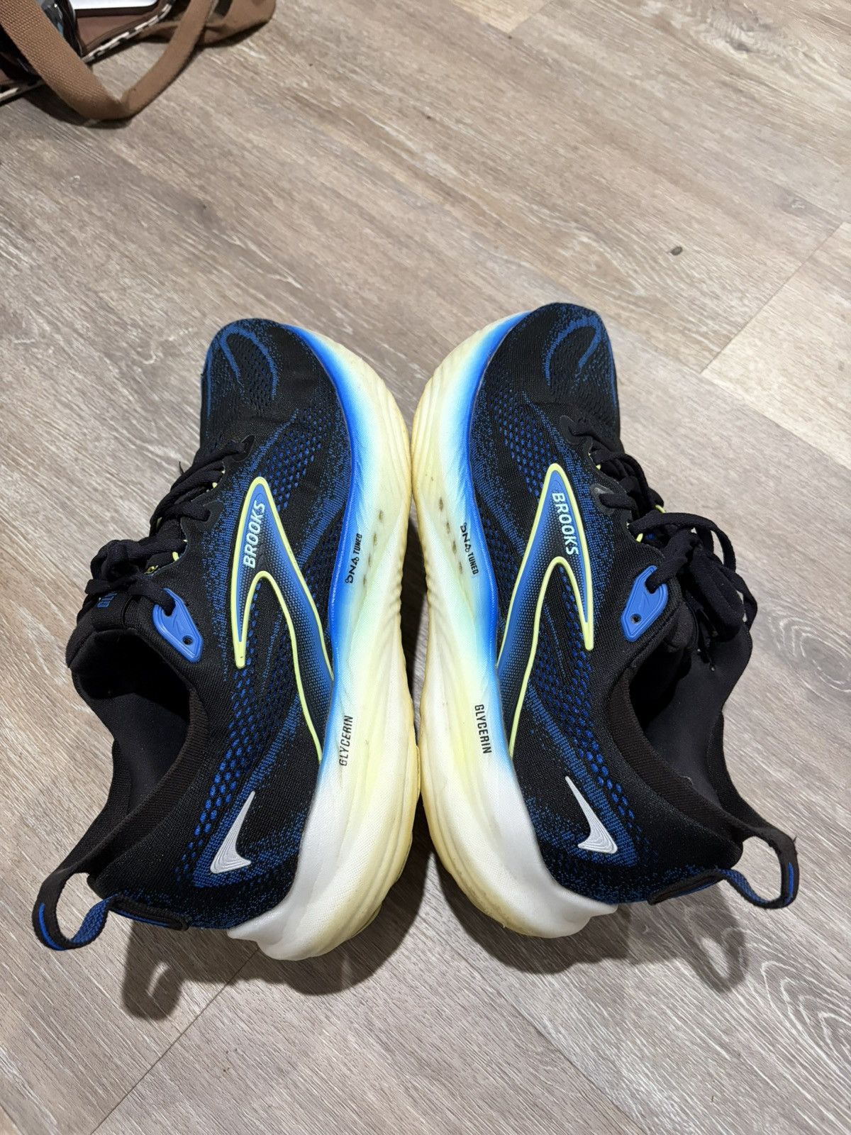 Brooks Brooks Glycerin 22 Running Shoes Black Blue Yellow Size US 11 / EU 44 - 14 Thumbnail