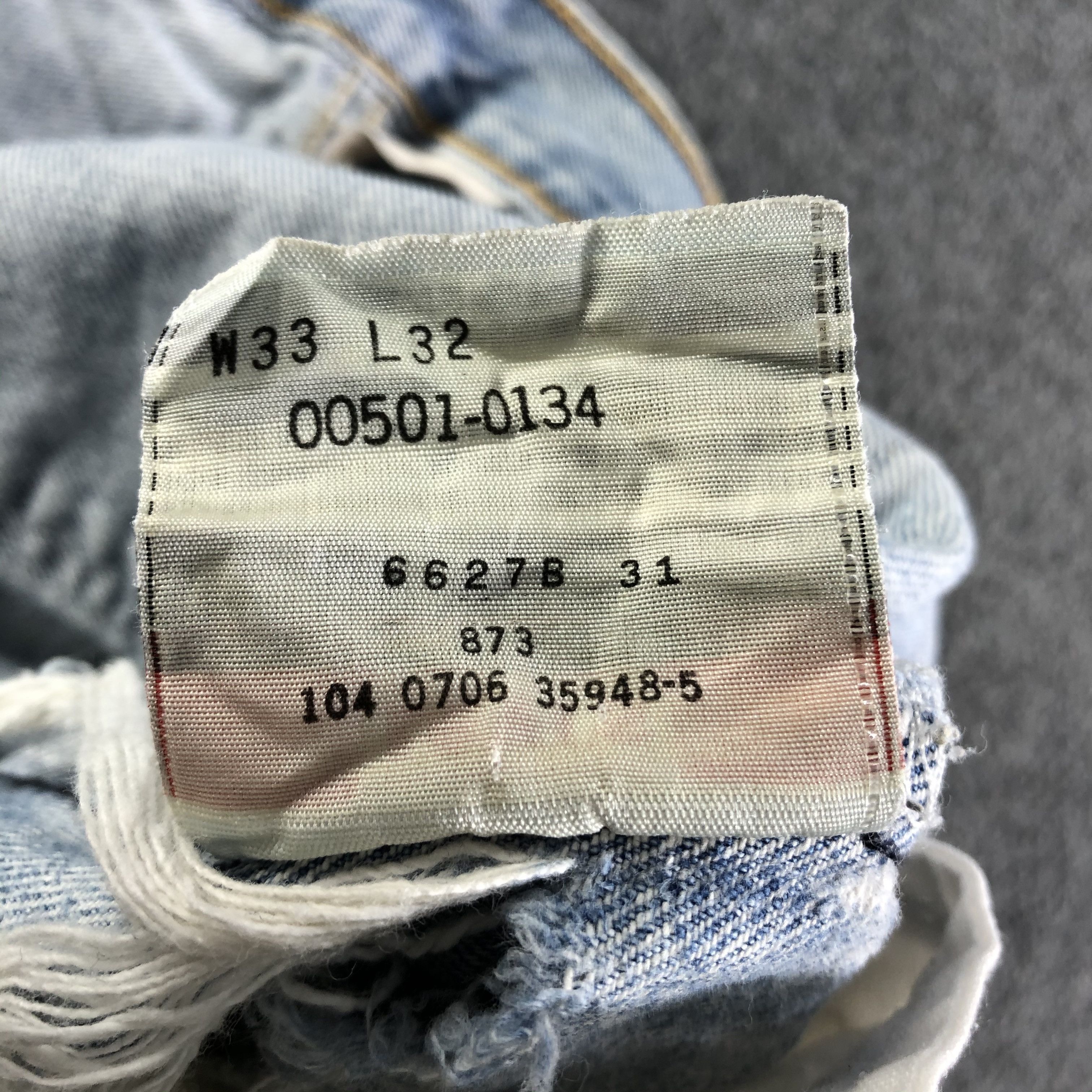 Levi's Vintage 90s Blue Wash Levis 501 Jeans-J3005 Size US 34 / EU 50 - 14 Thumbnail
