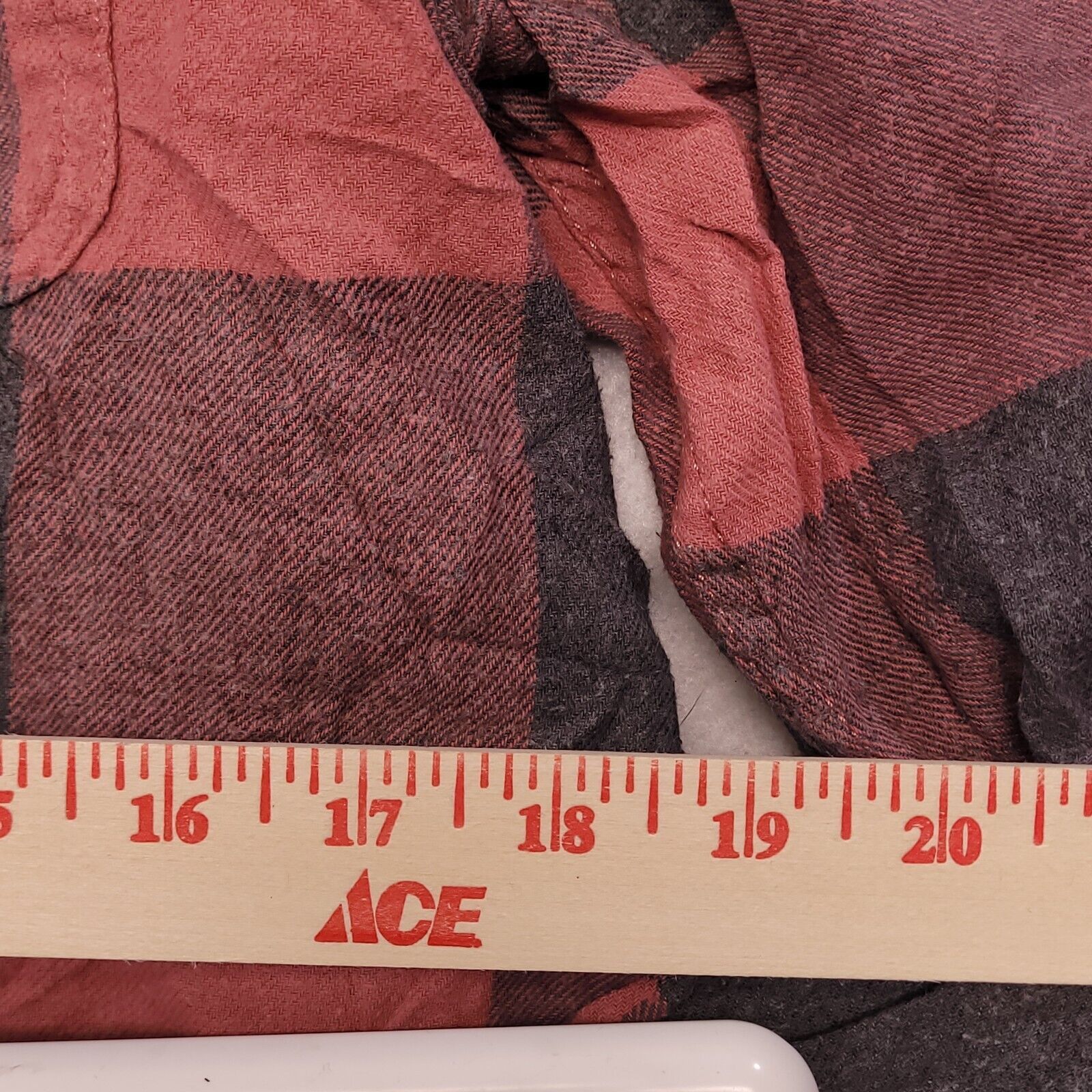 Old Navy Old Navy Buffalo Check Flannel Shirt Mens Size Large L Red Size US L / EU 52-54 / 3 - 9 Thumbnail