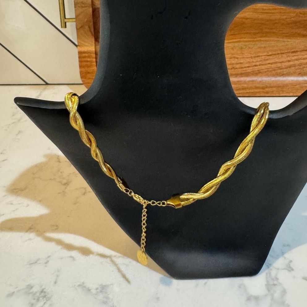 Other Plunder Design Chicago Twist gold tone Chain Necklace Size ONE SIZE - 2 Thumbnail