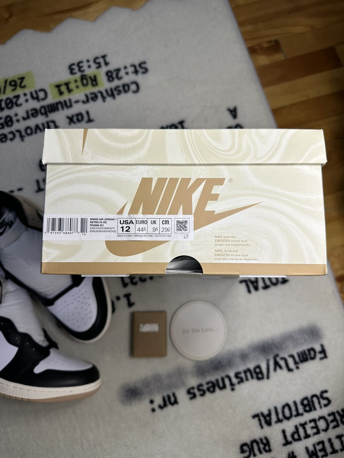 Jordan Brand × Nike Jordan 1 Retro High OG Latte (Womens) Size US 12 / IT 42 - 7 Thumbnail