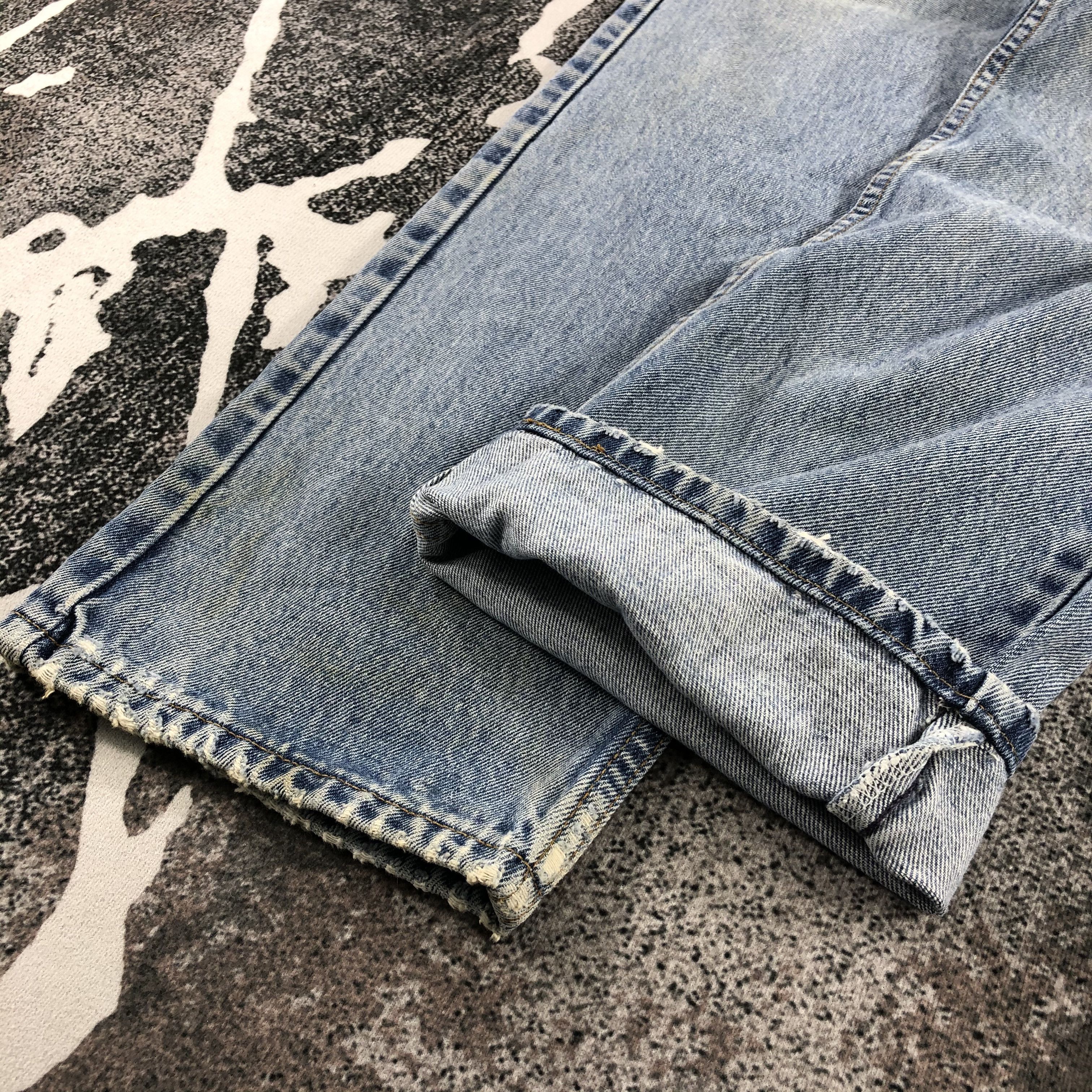 Levi's Vintage 90s Levis 505 Jeans Medium Wash Denim KJ983 Size US 32 / EU 48 - 7 Thumbnail