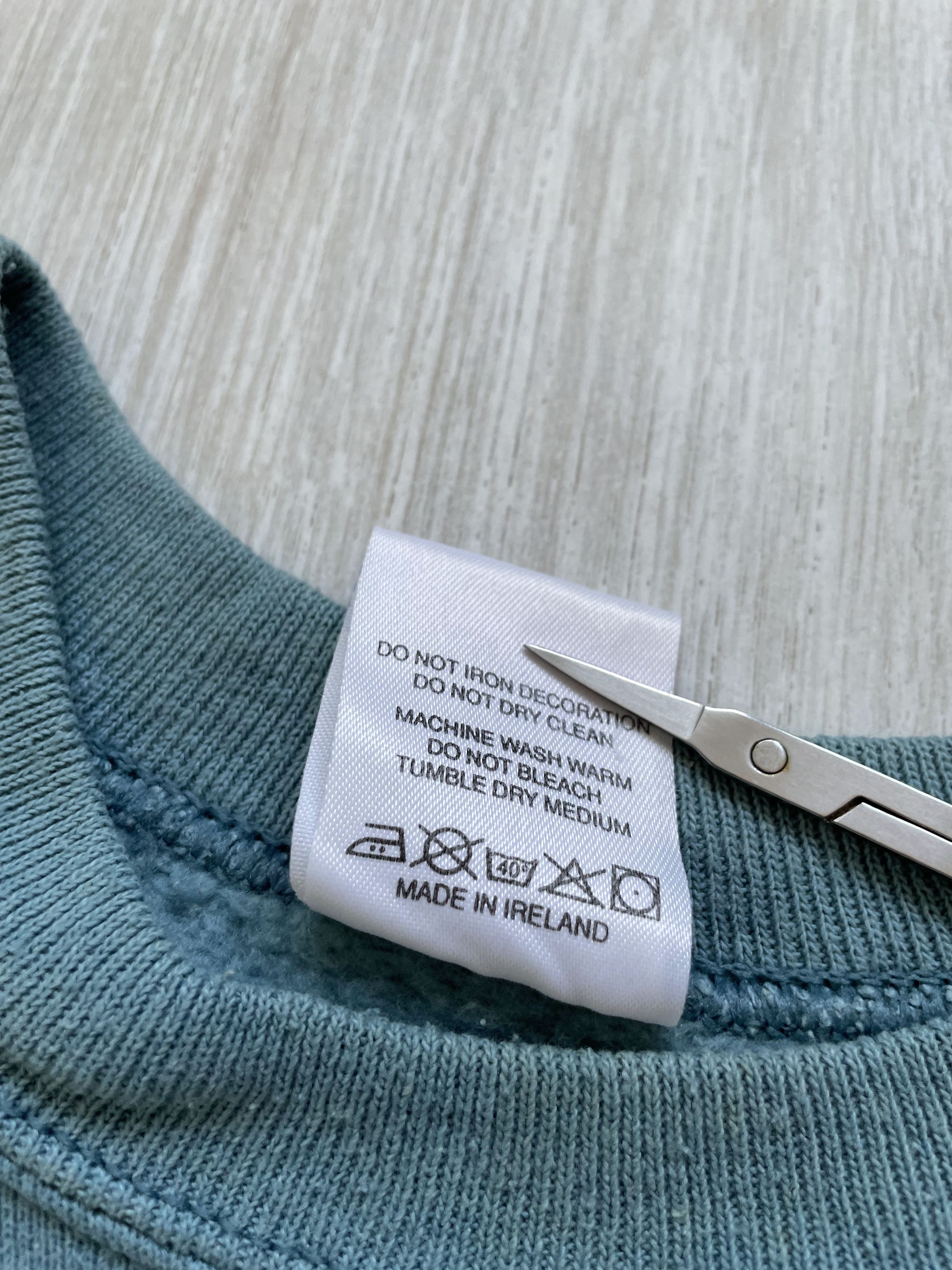 Vintage 90s Fruit Of The Loom Basic Sweatshirt Size US S / EU 44-46 / 1 - 4 Thumbnail