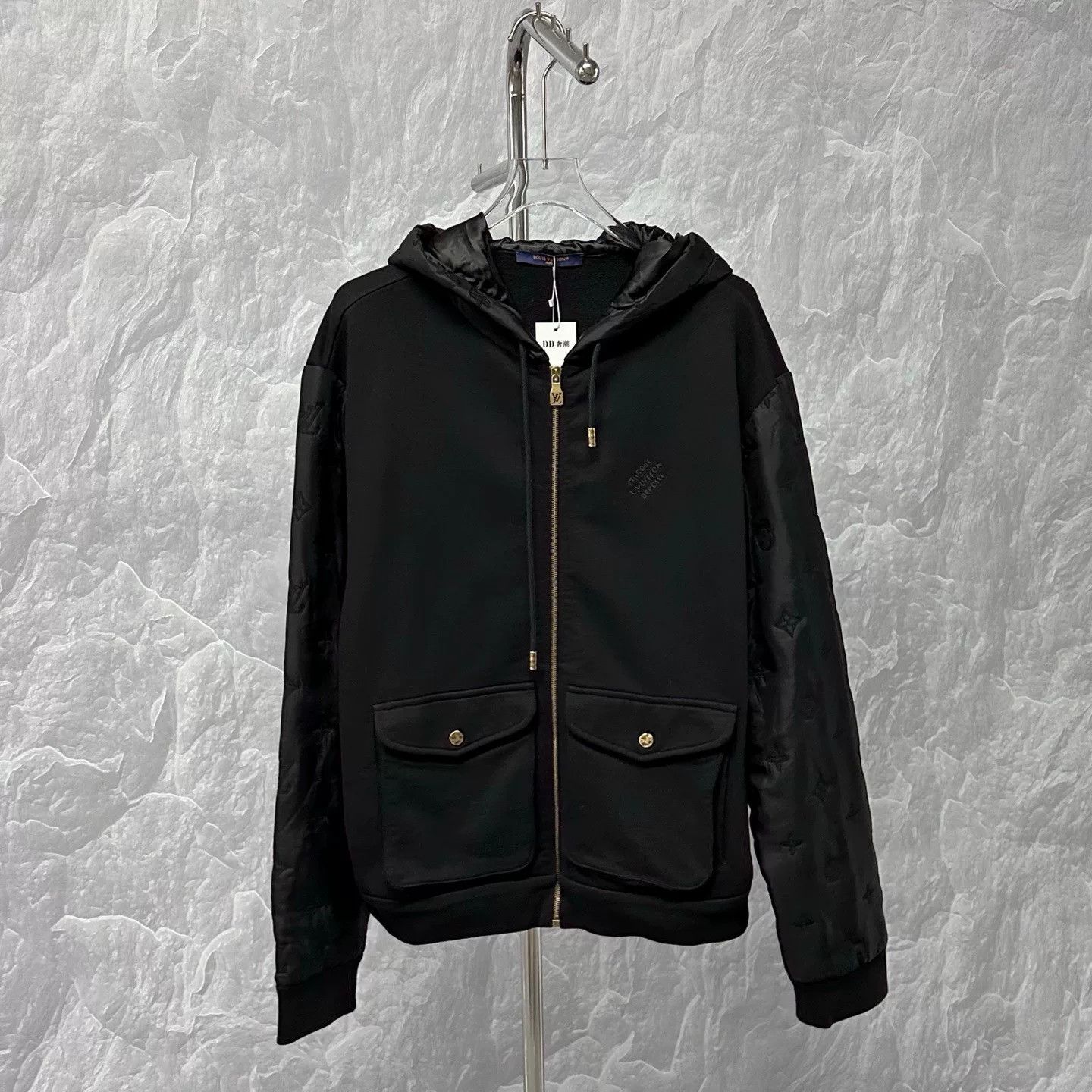 Louis Vuitton louis vuitton ss24 embroidered hooded jacket Size US XL / EU 56 / 4 - 1 Thumbnail