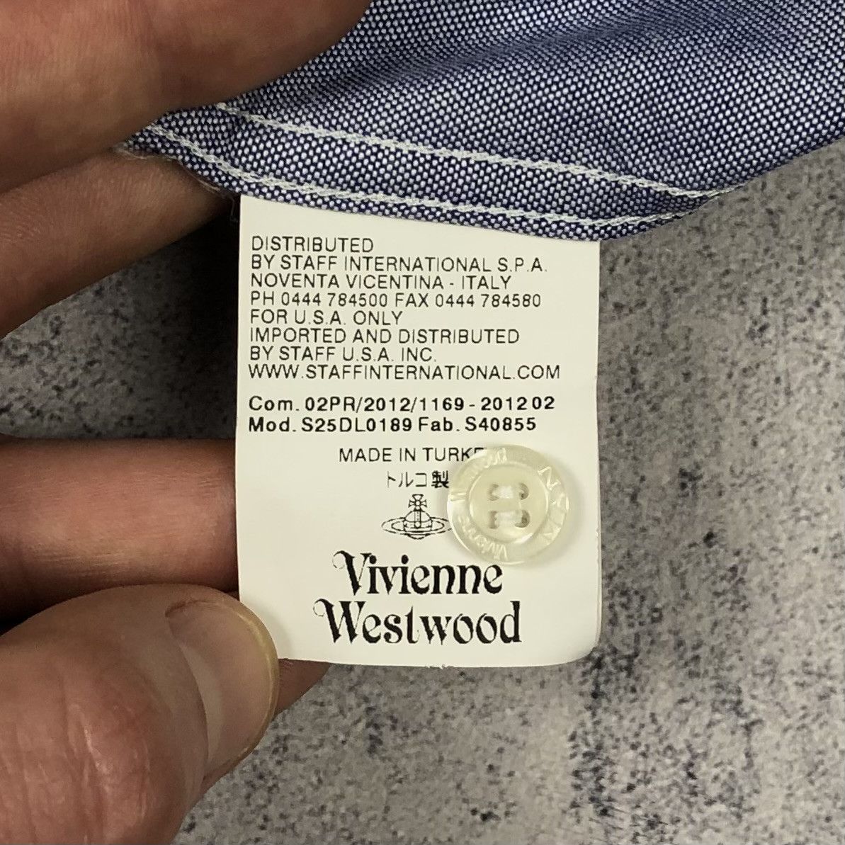 Vivienne Westwood Vivienne Westwood Button-up Shirt Size US L / EU 52-54 / 3 - 14 Thumbnail