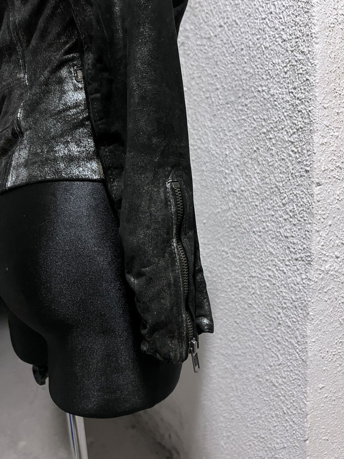 Rick Owens Faded Metallic Real Leather Asymmetrical Zip Cropped Jacket Size S / US 4 / IT 40 - 6 Thumbnail