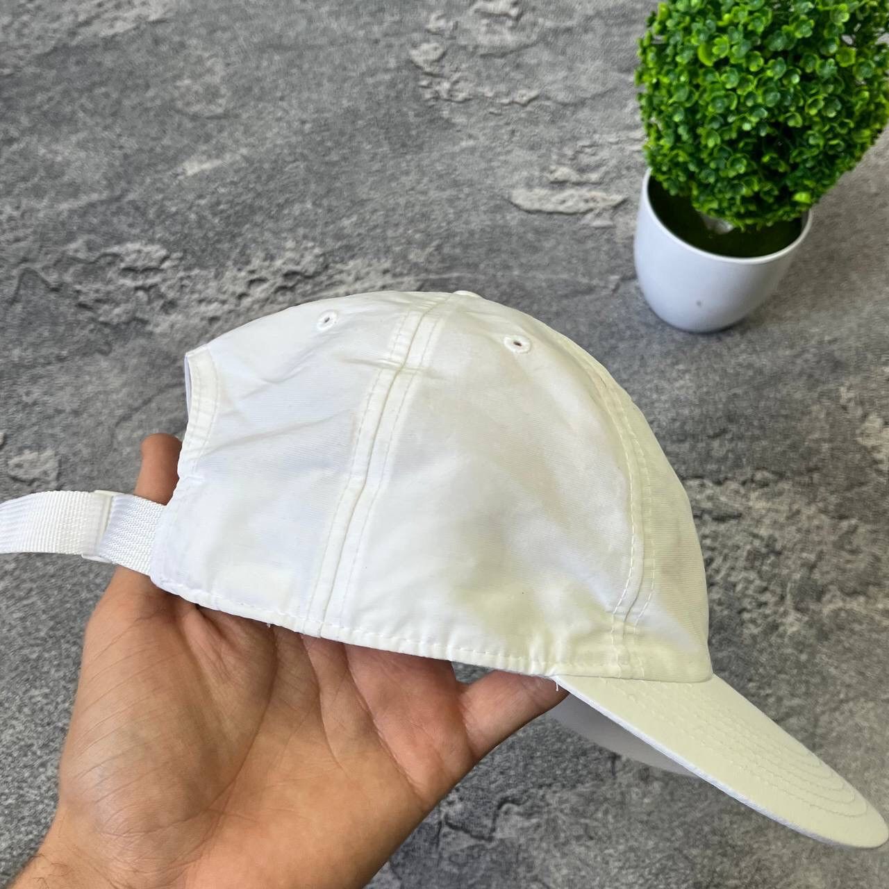 Nike White Nylon Nike Metal Swoosh Baseball Hat Cap Unisex Size ONE SIZE - 8 Thumbnail