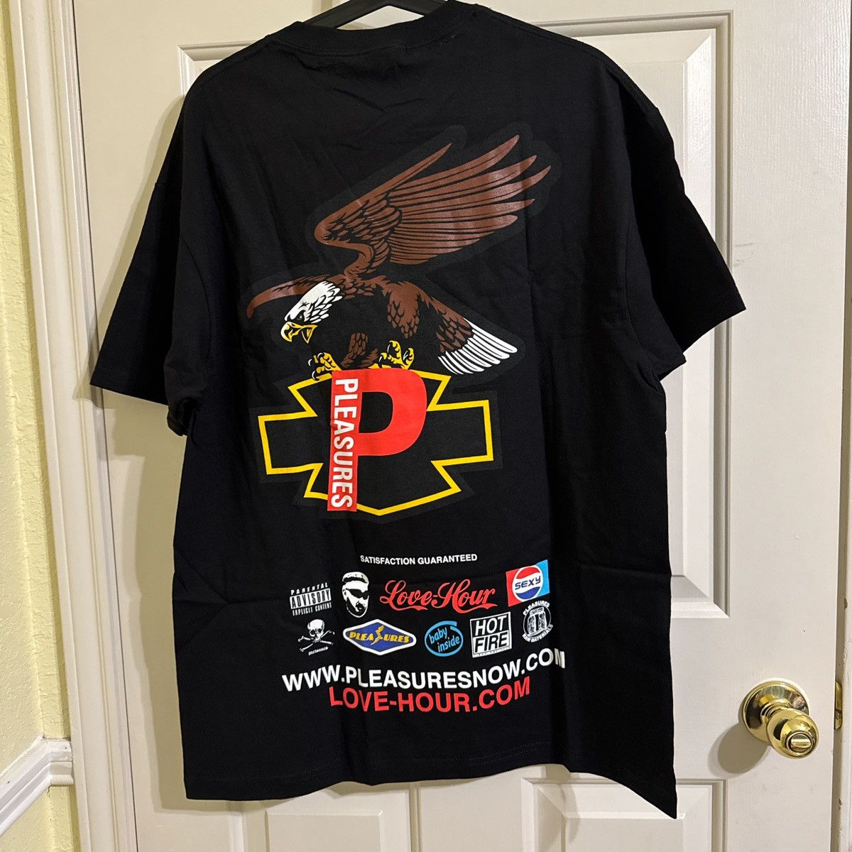 Pleasures Pleasures x Love Hour t-shirt Size US L / EU 52-54 / 3 - 3 Thumbnail