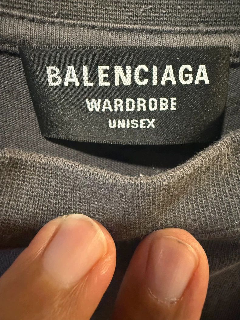 Balenciaga Balenciaga Embroidered Coke Short Sleeve Grey Size US L / EU 52-54 / 3 - 3 Thumbnail