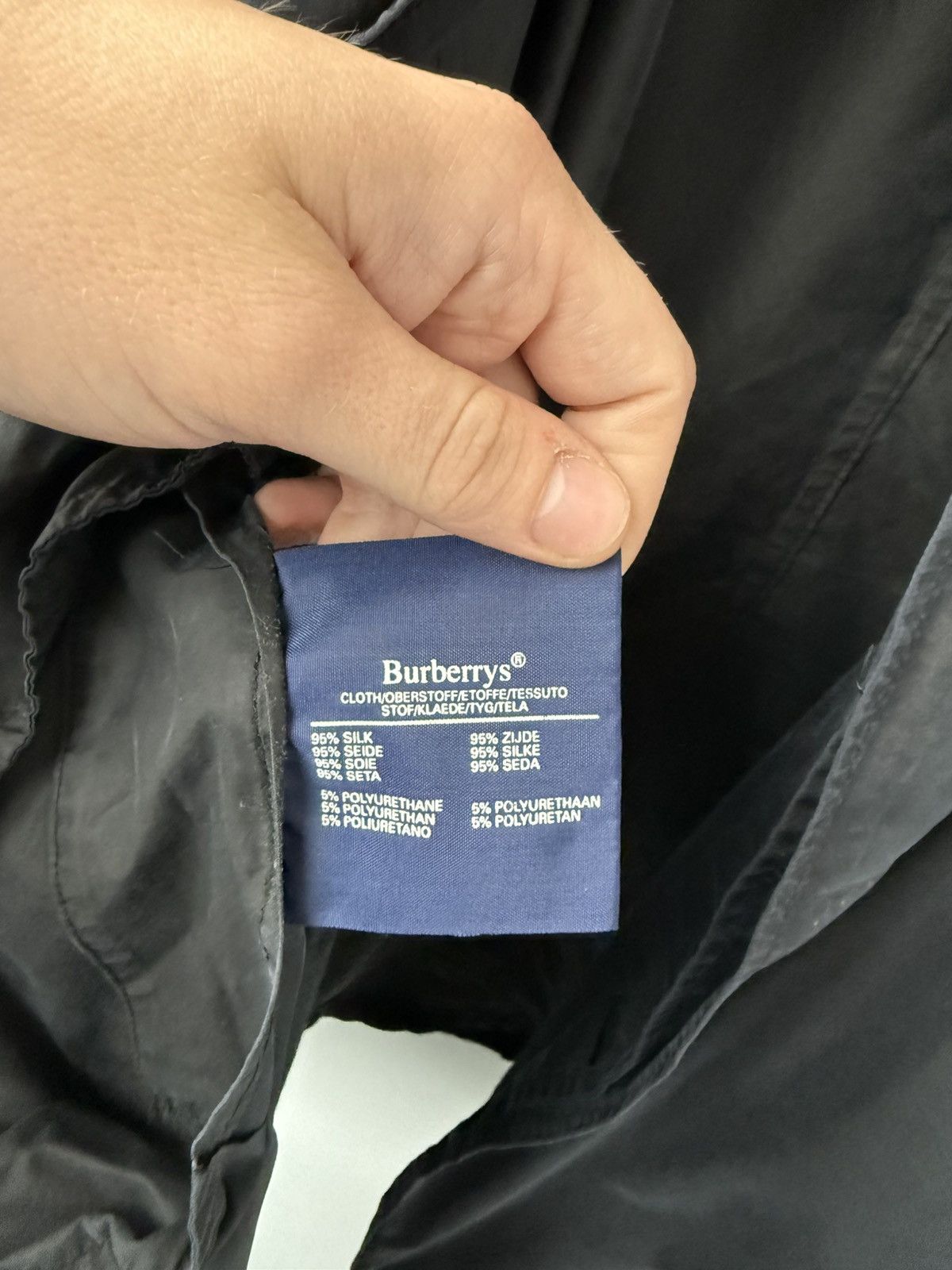 Burberry Burberrys Silk Coat Mens Size US M / EU 48-50 / 2 - 12 Thumbnail