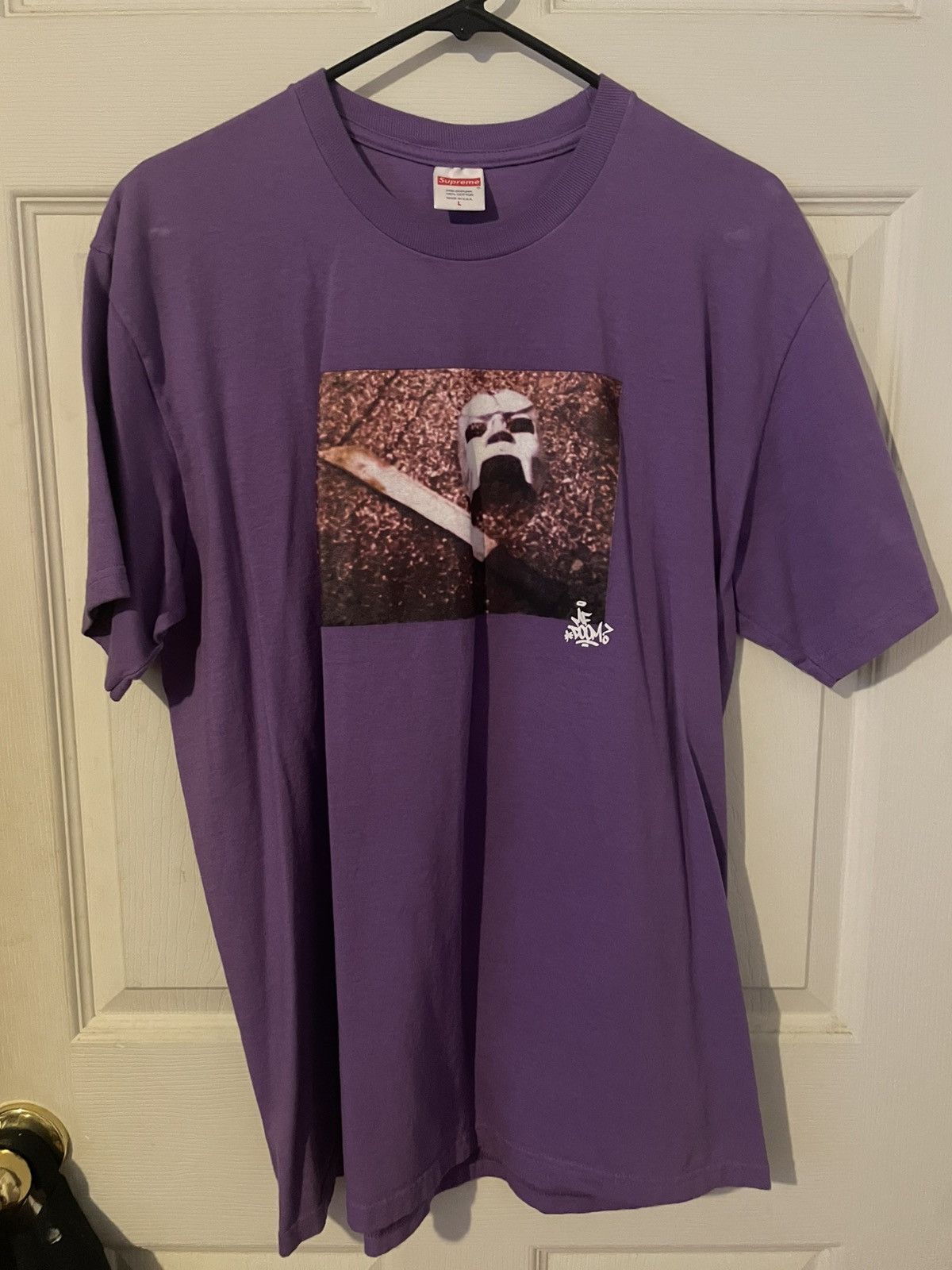 Supreme Supreme MF Doom Tshirt Large Size US L / EU 52-54 / 3 - 1 Thumbnail