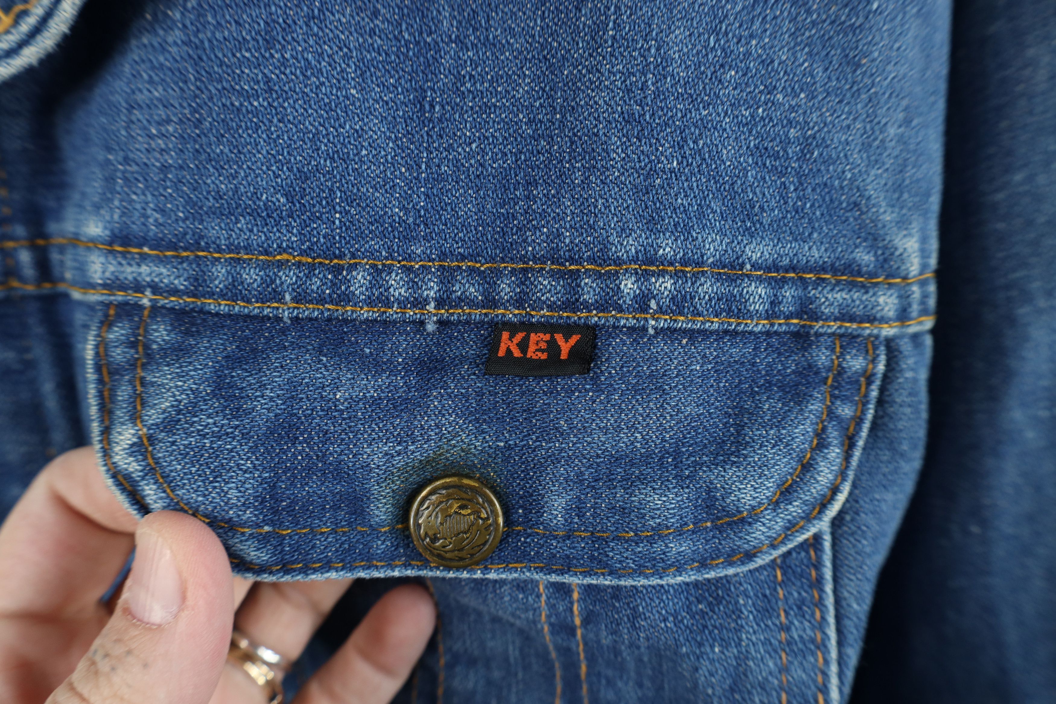 Vintage Vintage 70s Streetwear Western Denim Jean Trucker Jacket USA Size US XL / EU 56 / 4 - 7 Thumbnail