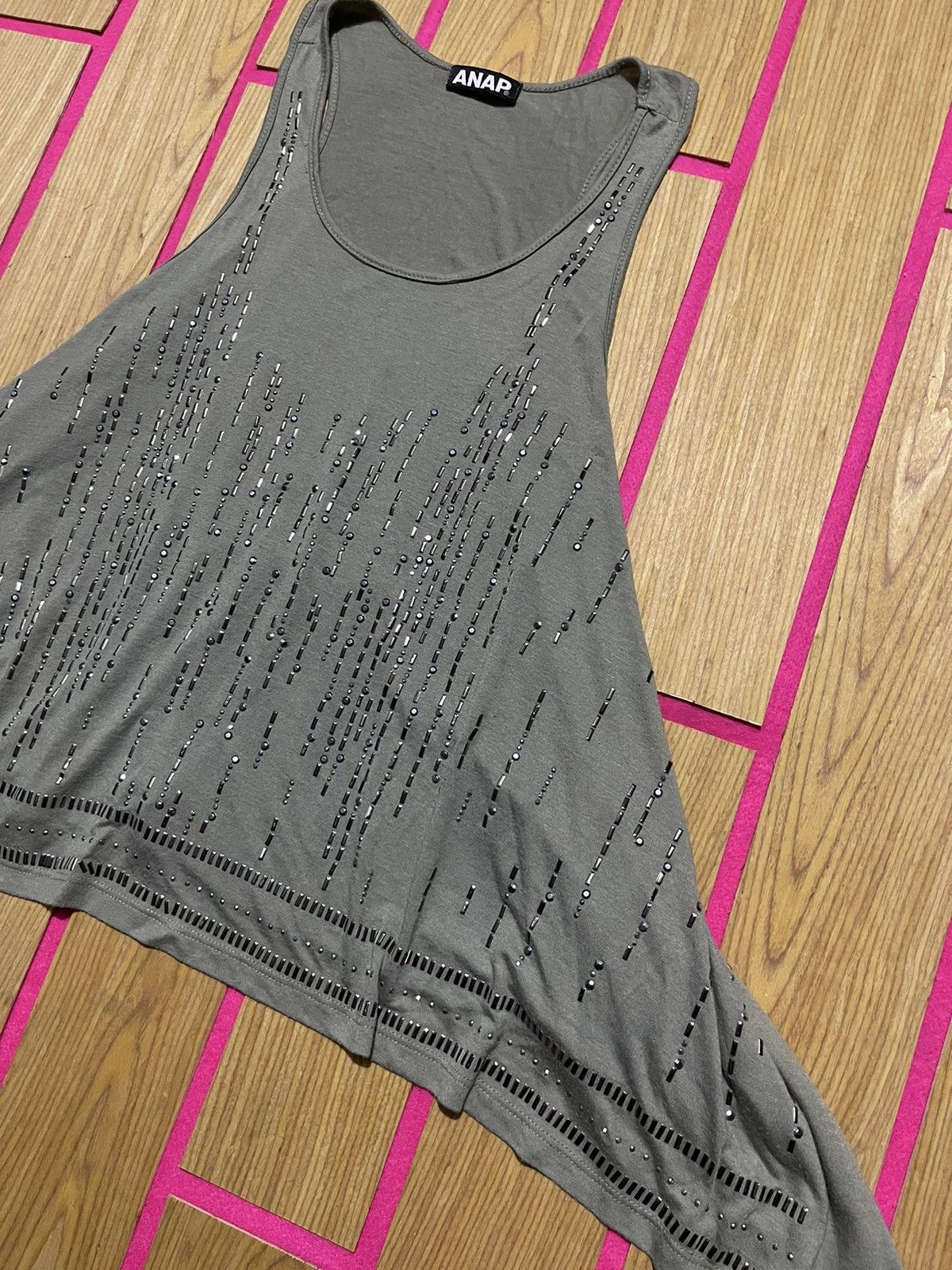 If Six Was Nine ANAP Y2K TANK TOPS with iron embossed emlem motif Size M / US 6-8 / IT 42-44 - 2 Thumbnail