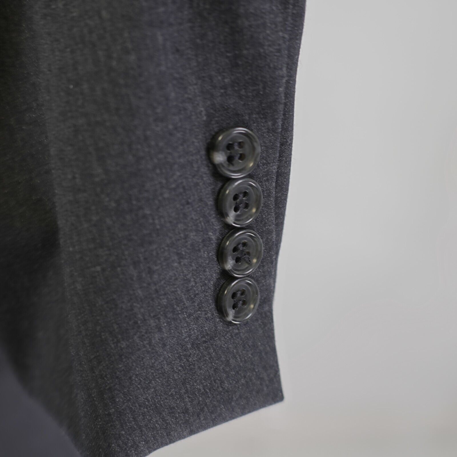 Joseph & Feiss Joseph & Feiss Gold Wool Gray 2 Button Suit Jacket 40R Tagge Size 40R - 3 Thumbnail