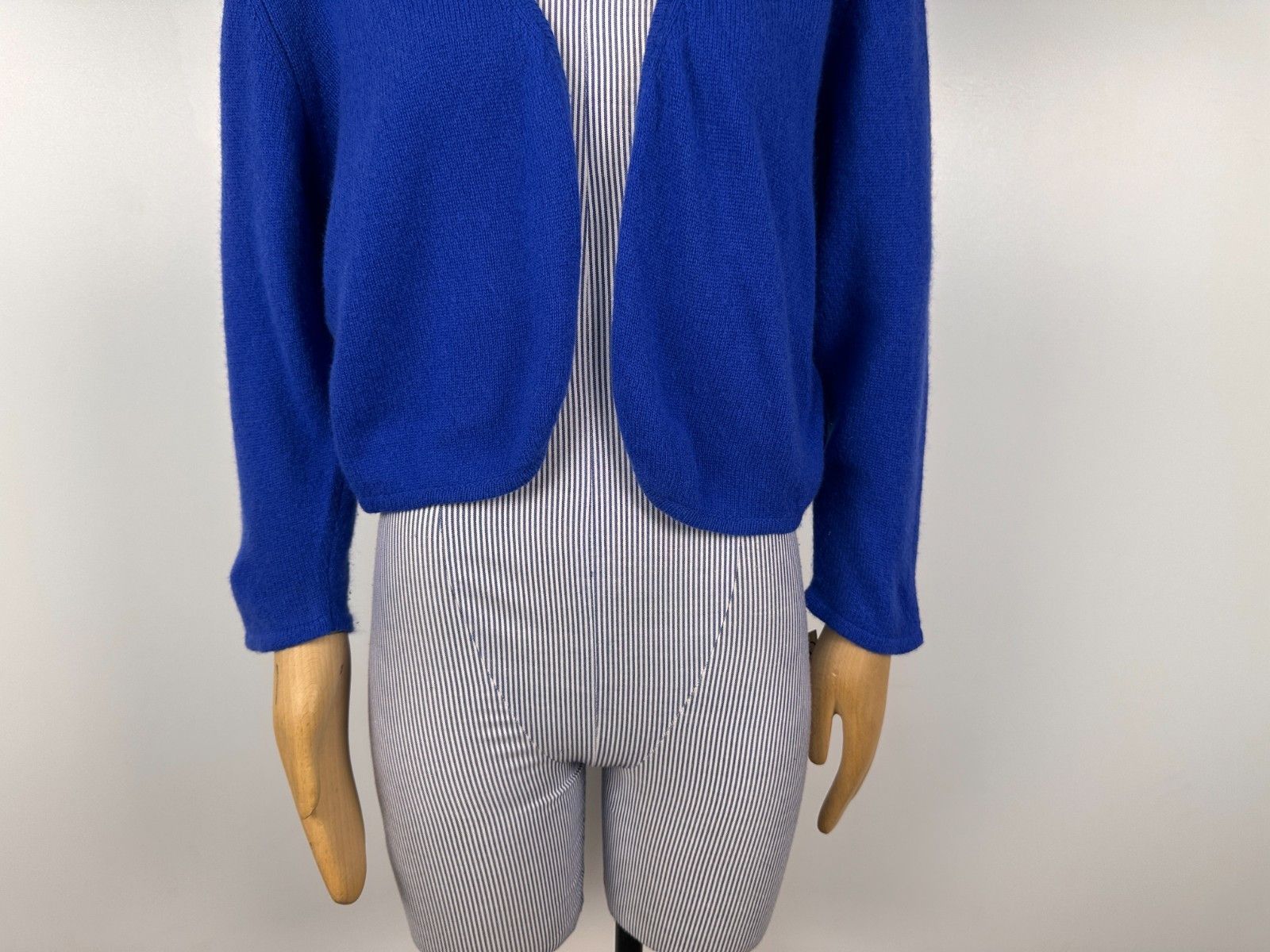 Other Denner 100% Cashmere Blue Bolero Cardigan Womens Size L Size L / US 10 / IT 46 - 3 Thumbnail