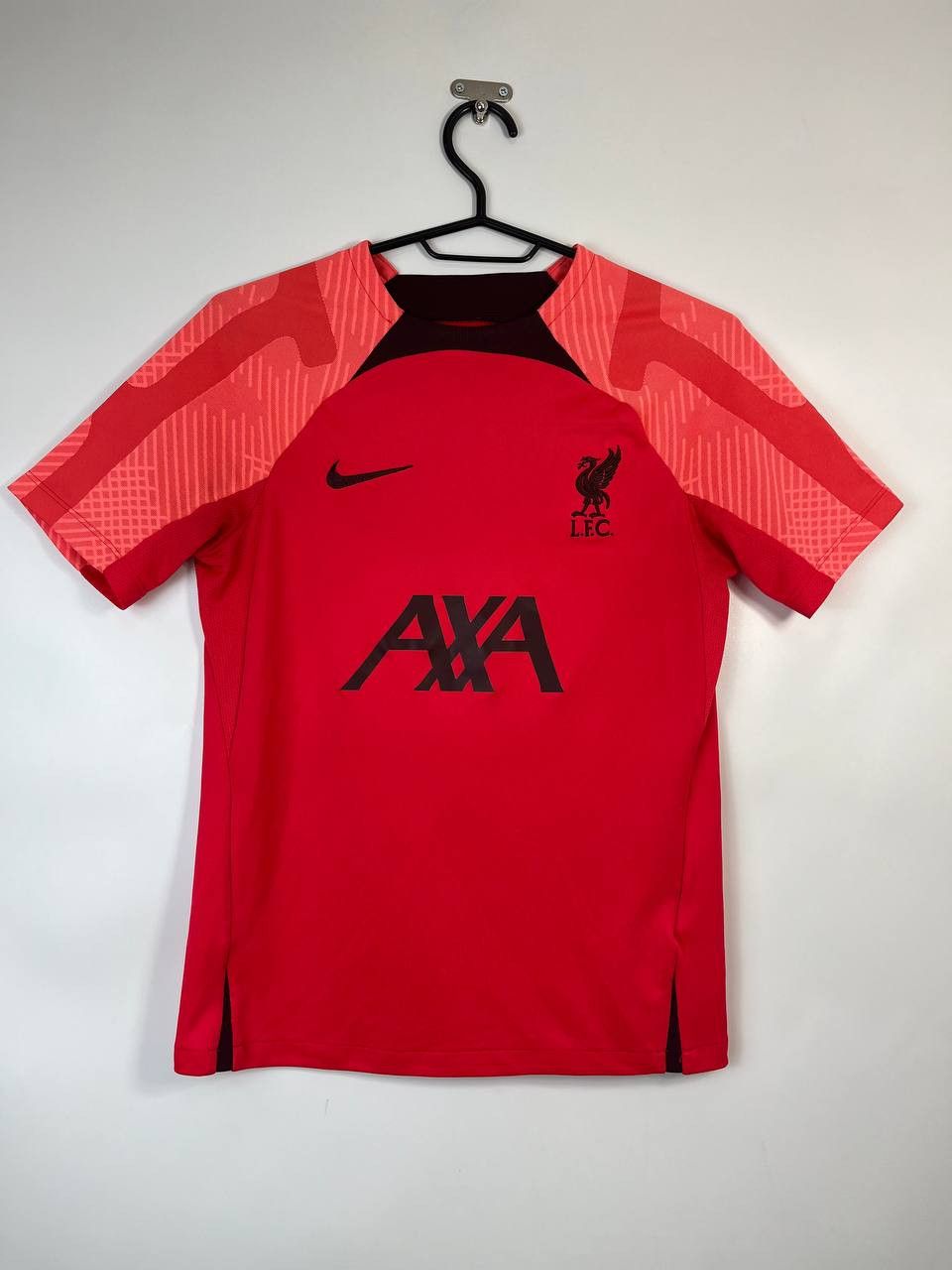 Nike LIVERPOOL 2022/2023 TRAINING FOOTBALL SHIRT NIKE SIZE XS Size US XS / EU 42 / 0 - 1 Thumbnail