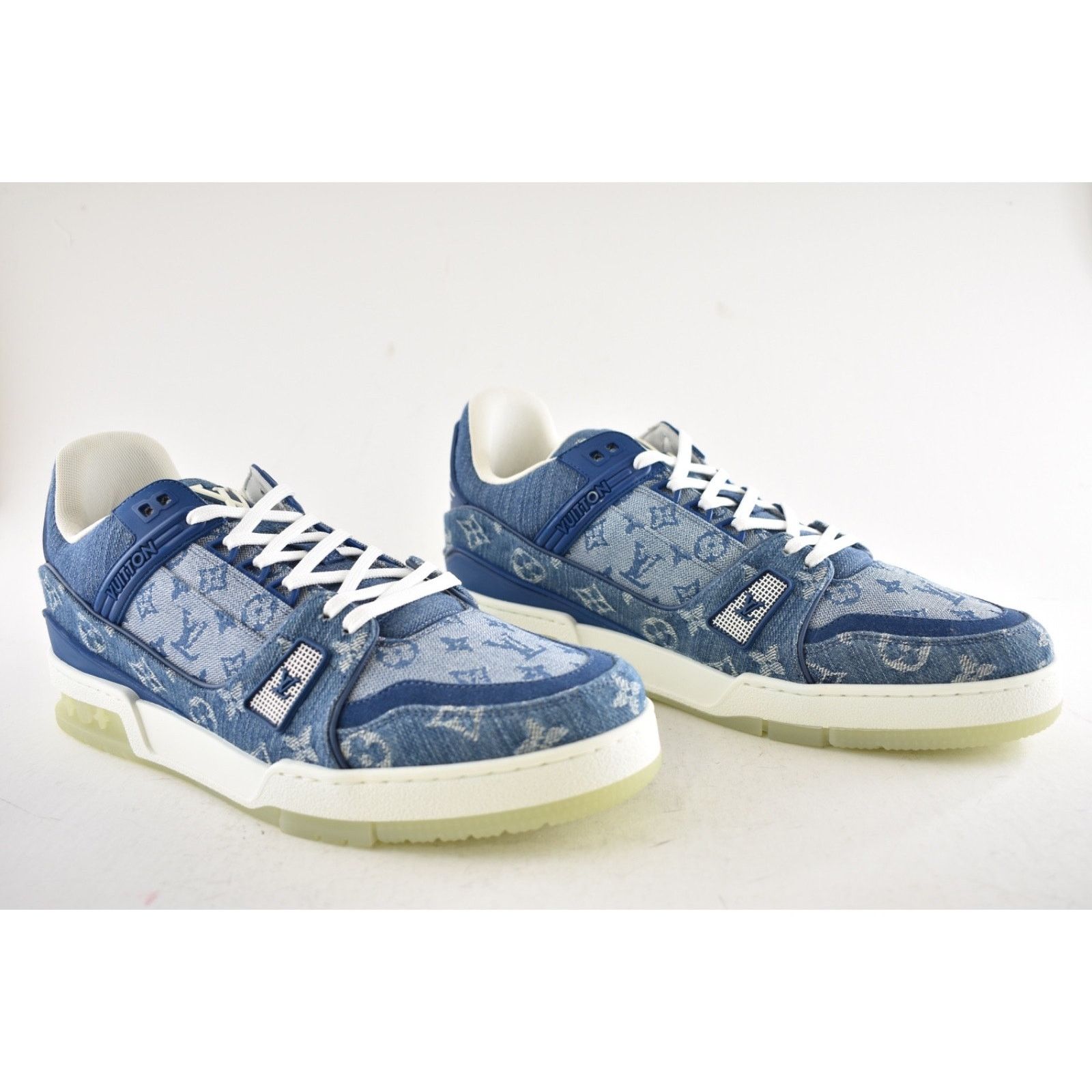 Louis Vuitton Louis Vuitton Blue Denim Monogram LV Logo Low Top Trainer Size US 10 / EU 43 - 6 Thumbnail