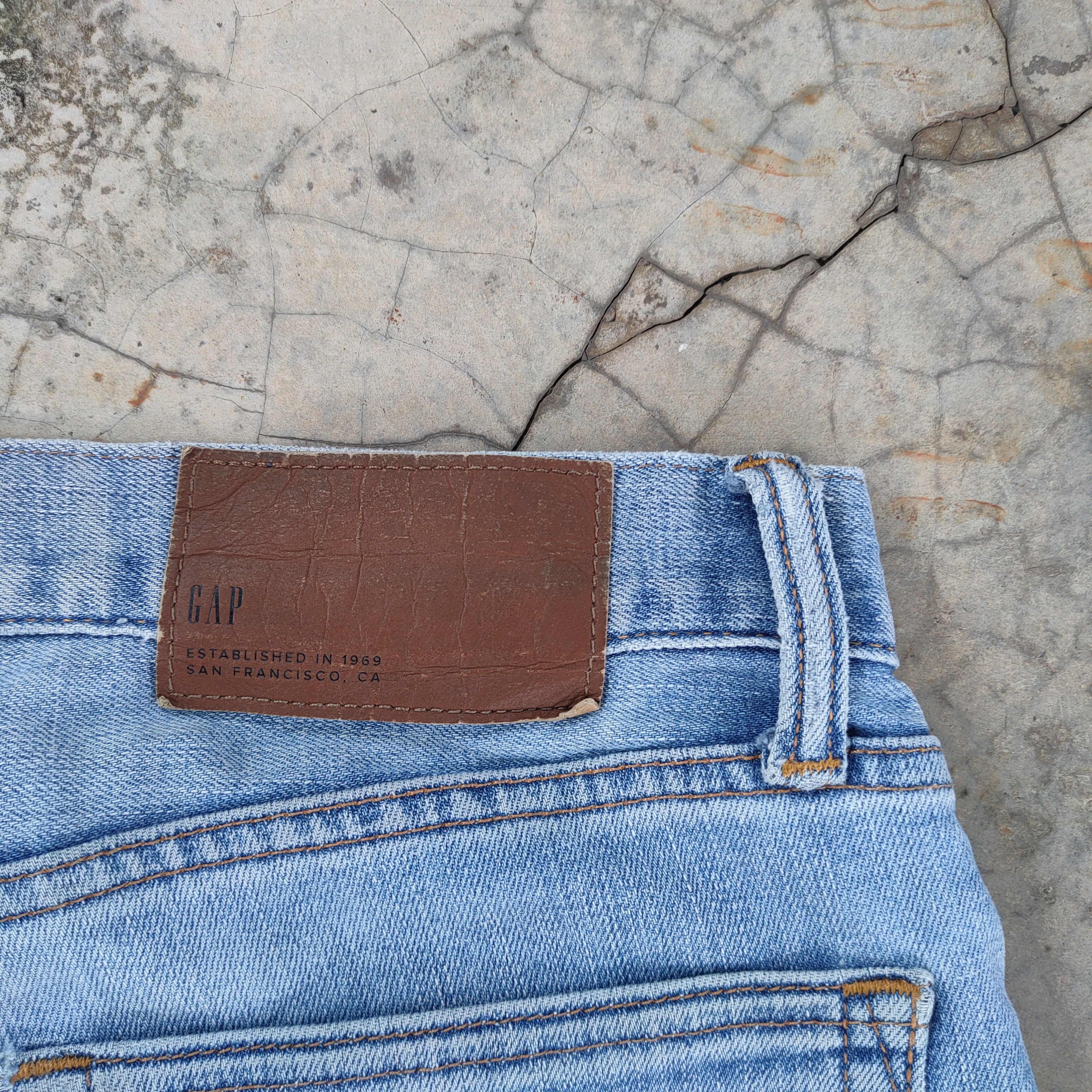 Gap VINTAGE GAP STRAIGHT FADED DISTRESSED JEANS PANTS Size US 36 / EU 52 - 11 Thumbnail