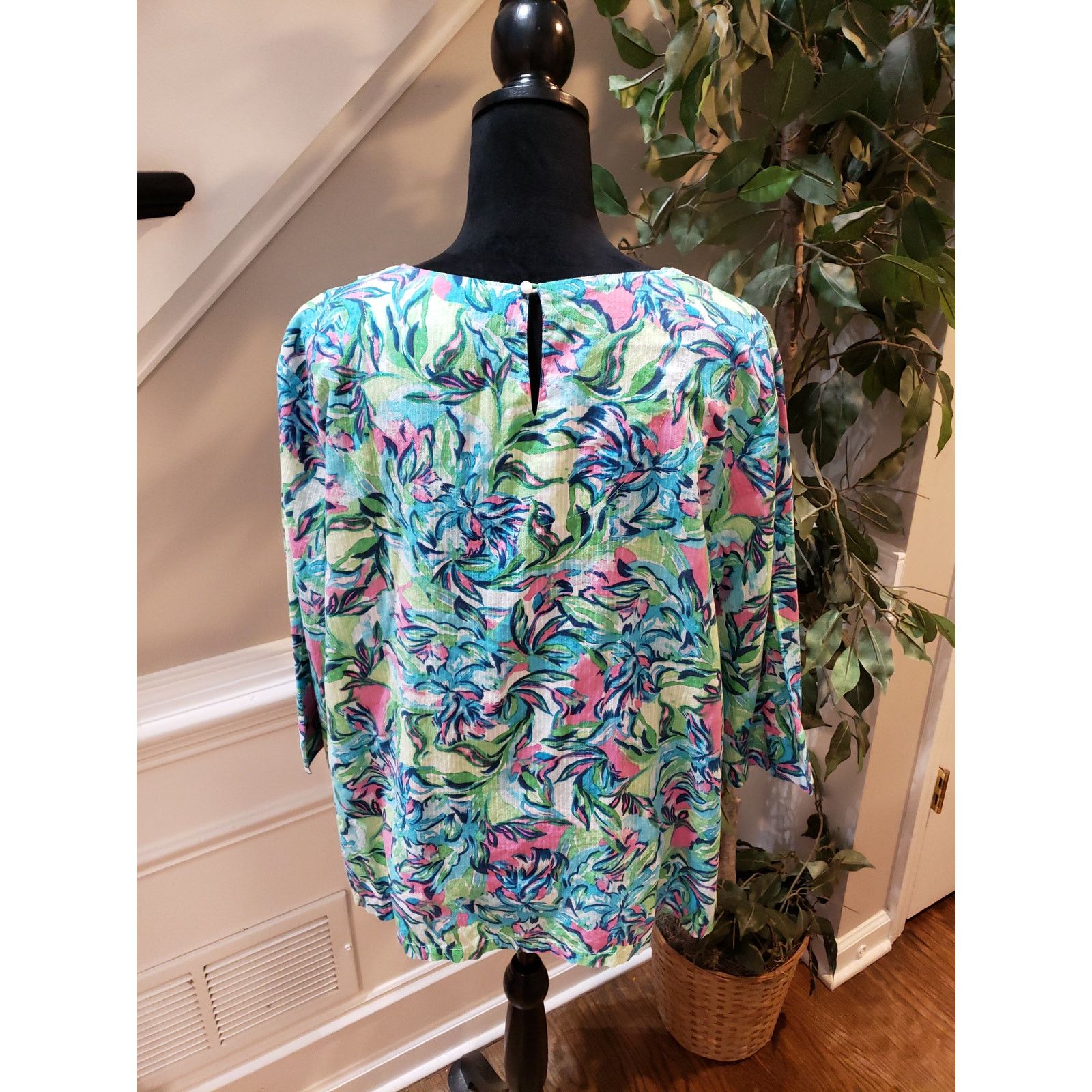 The Unbranded Brand Alfred Dunner L Multicolor V-Neck Floral Cotton Tunic Blouse Size L / US 10 / IT 46 - 9 Thumbnail