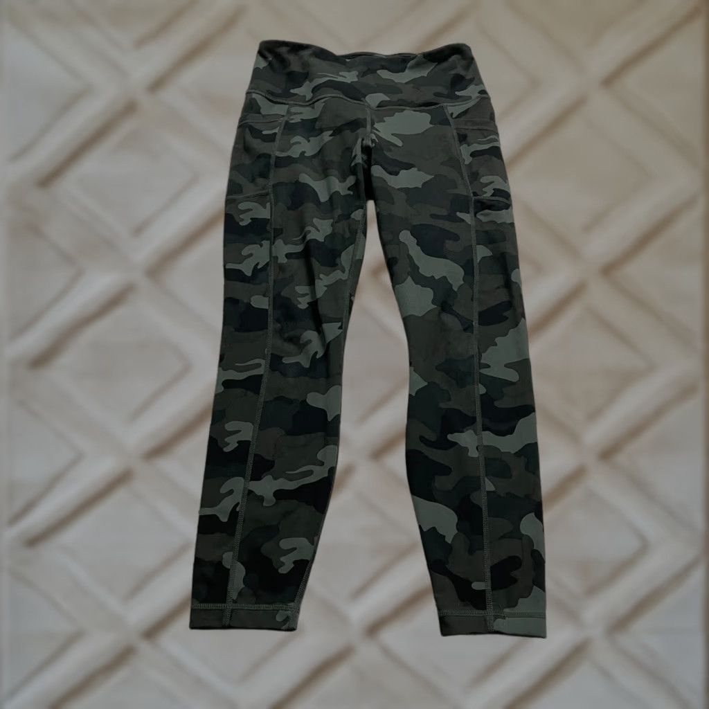 Vintage 90 Degrees By Reflex Compression Leggings Womens Small Green Camo Pocket 26x24.5 Size 28" / US 6 / IT 42 - 1 Thumbnail