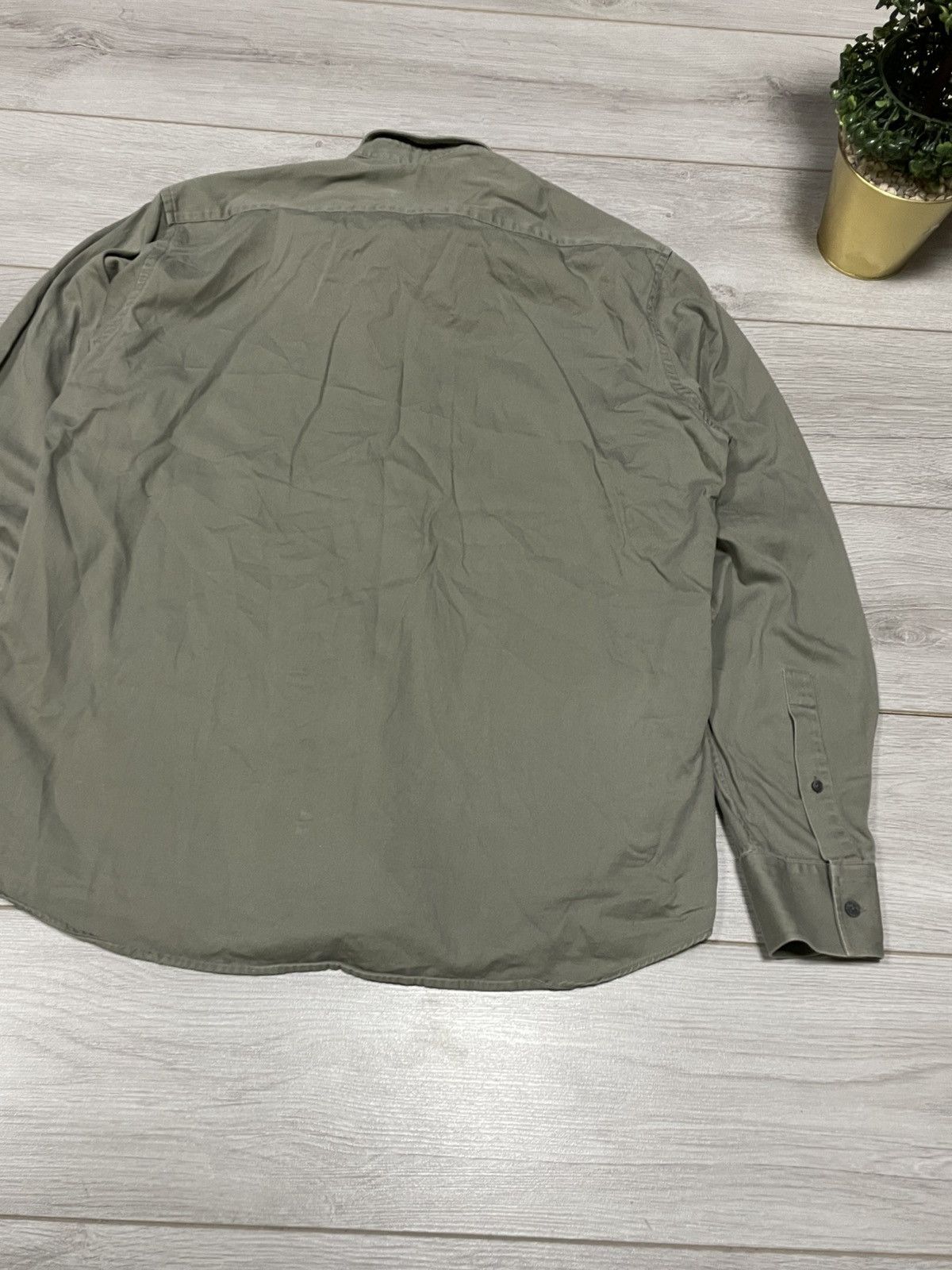 Yves Saint Laurent YSL Yves Saint Laurent overshot thick shirt buttons Size US L / EU 52-54 / 3 - 9 Thumbnail