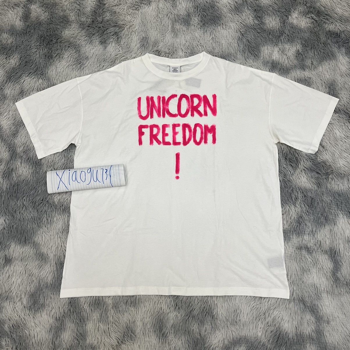 Vetements Vetemets SS20 UNICORN FREEDOM! Slogan short-sleeved T 