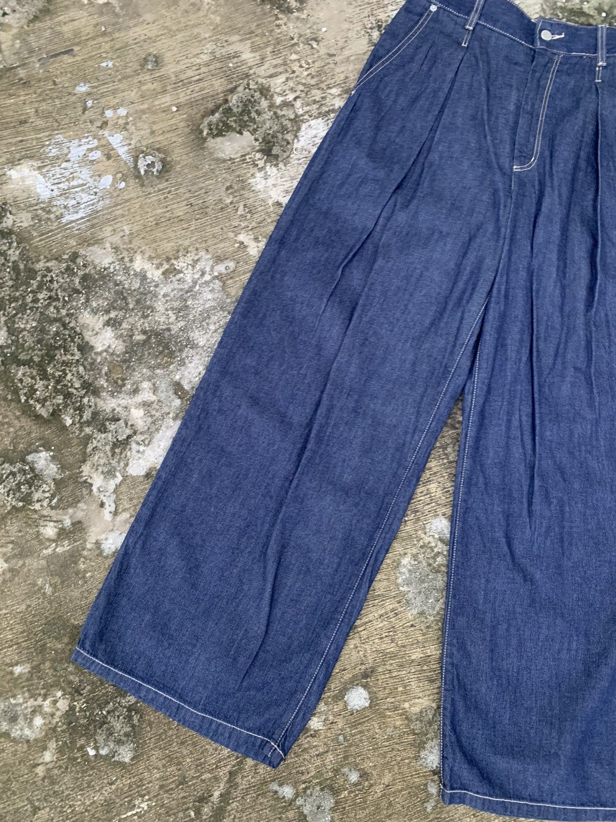 GU × Undercover Steal 🔥 Gu baggy jeans stretchable waist 30”-34” Size 33" - 5 Thumbnail