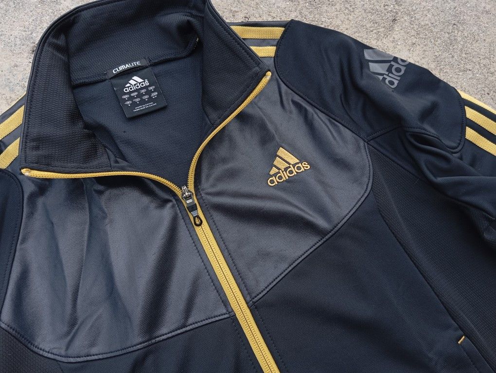 Adidas Adidas 🏀🏐🎾 Tracktop Jacket Black & Gold 🥇 Size US S / EU 44-46 / 1 - 1 Thumbnail