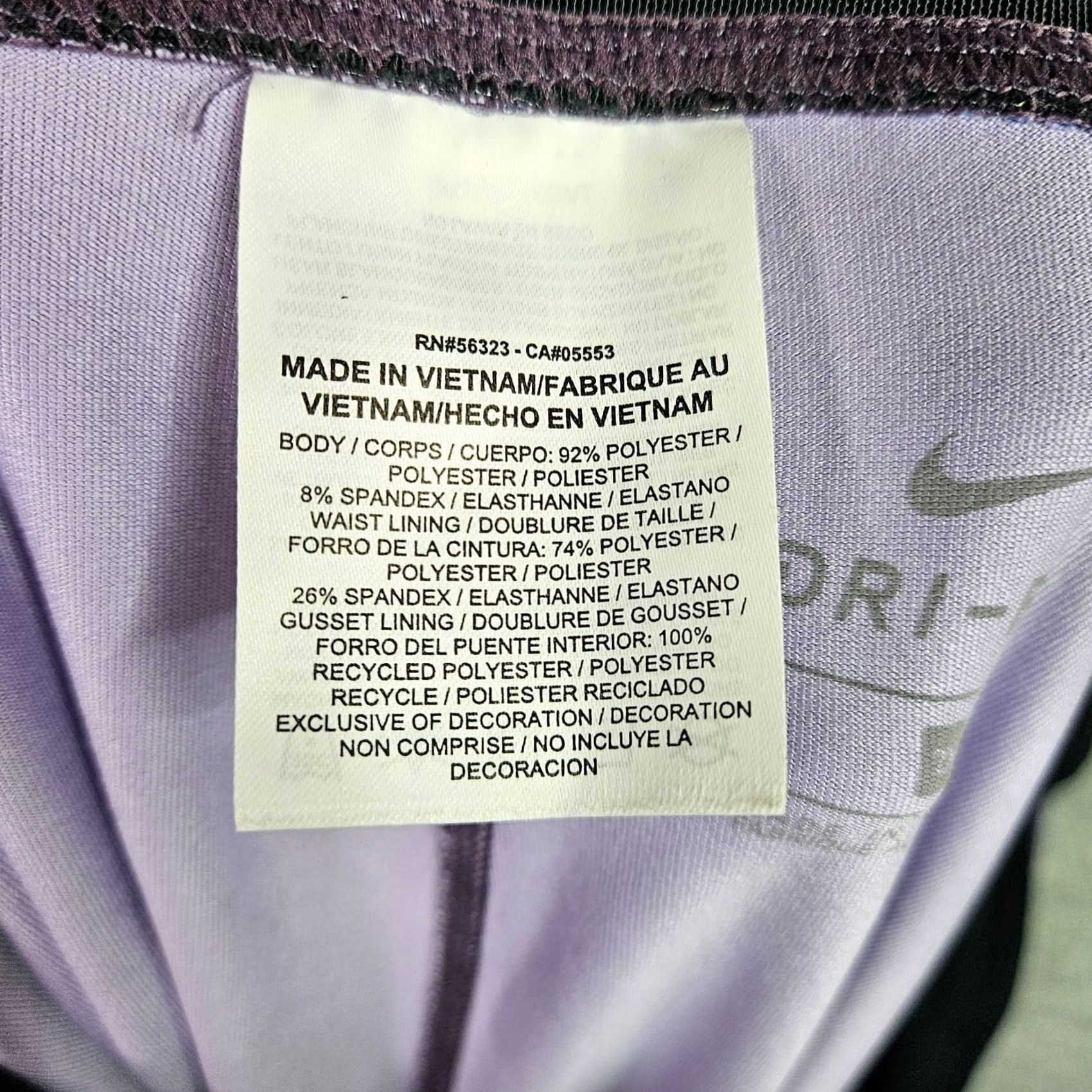 Nike Nike Dri-FIT Women's Plus Size 2X Cropped Leggings Purple Blue Patterned Gym Leggings Size 40" / US 18 - 6 Thumbnail