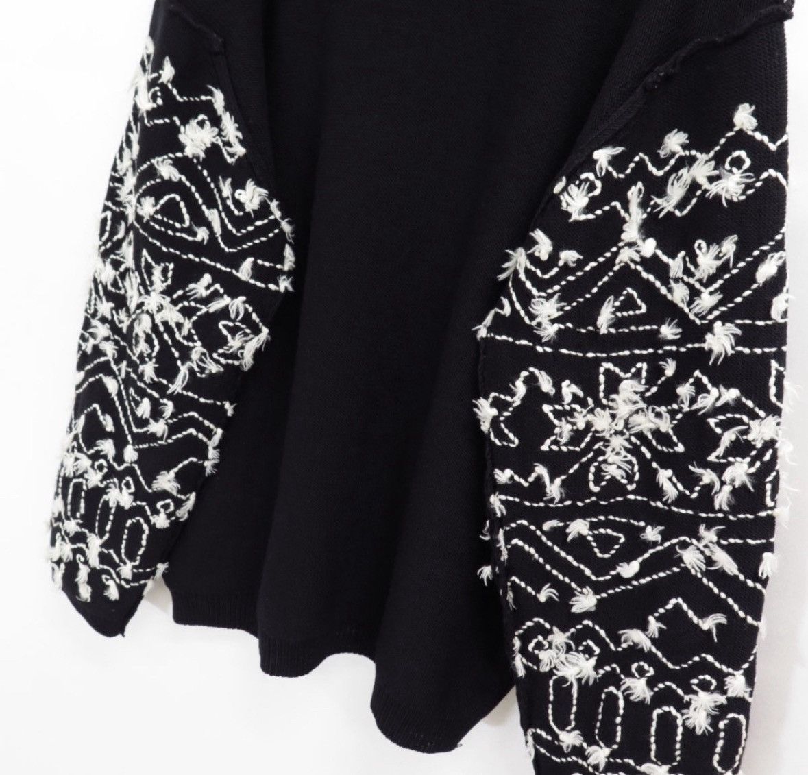 Yohji Yamamoto Y's for men Logo Embroidered Reversible Wool Knit Sweater Size US L / EU 52-54 / 3 - 4 Thumbnail