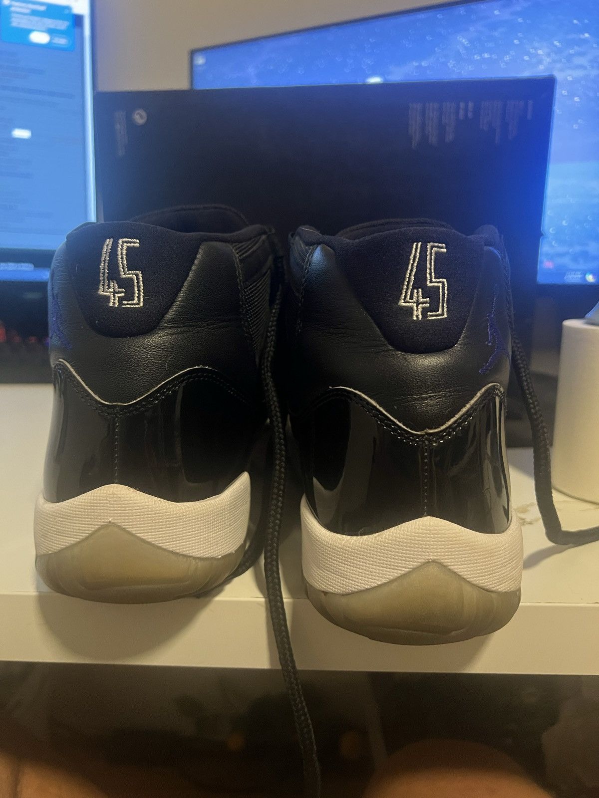Jordan Brand × Nike Jordan 11 Space Jam (2016) Size US 11 / EU 44 - 10 Thumbnail