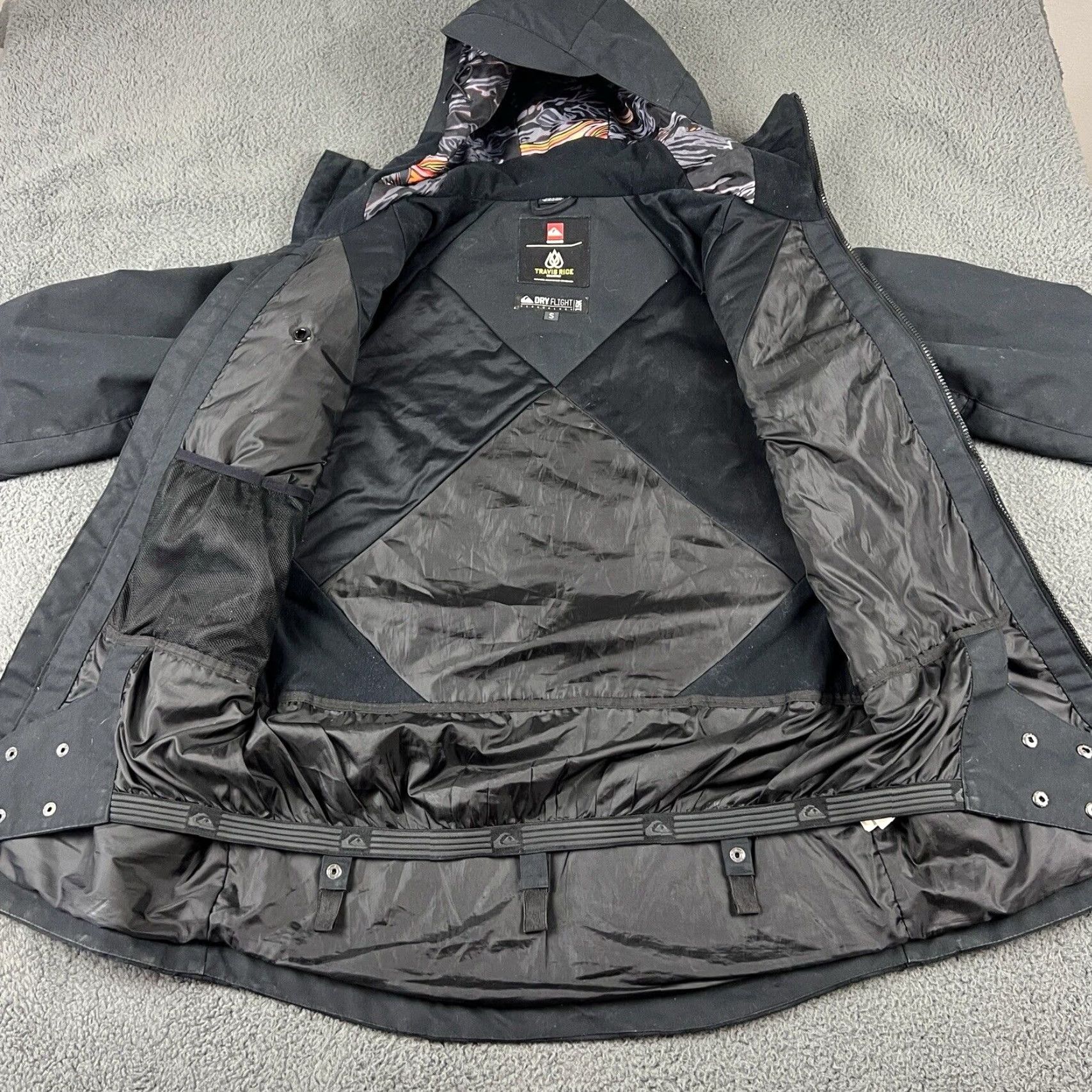 Quiksilver Quiksilver Jacket Mens S Black Parka Nylon 15k Snowboard Quicksilver Travis Rice Collection Baggy Size US S / EU 44-46 / 1 - 4 Thumbnail